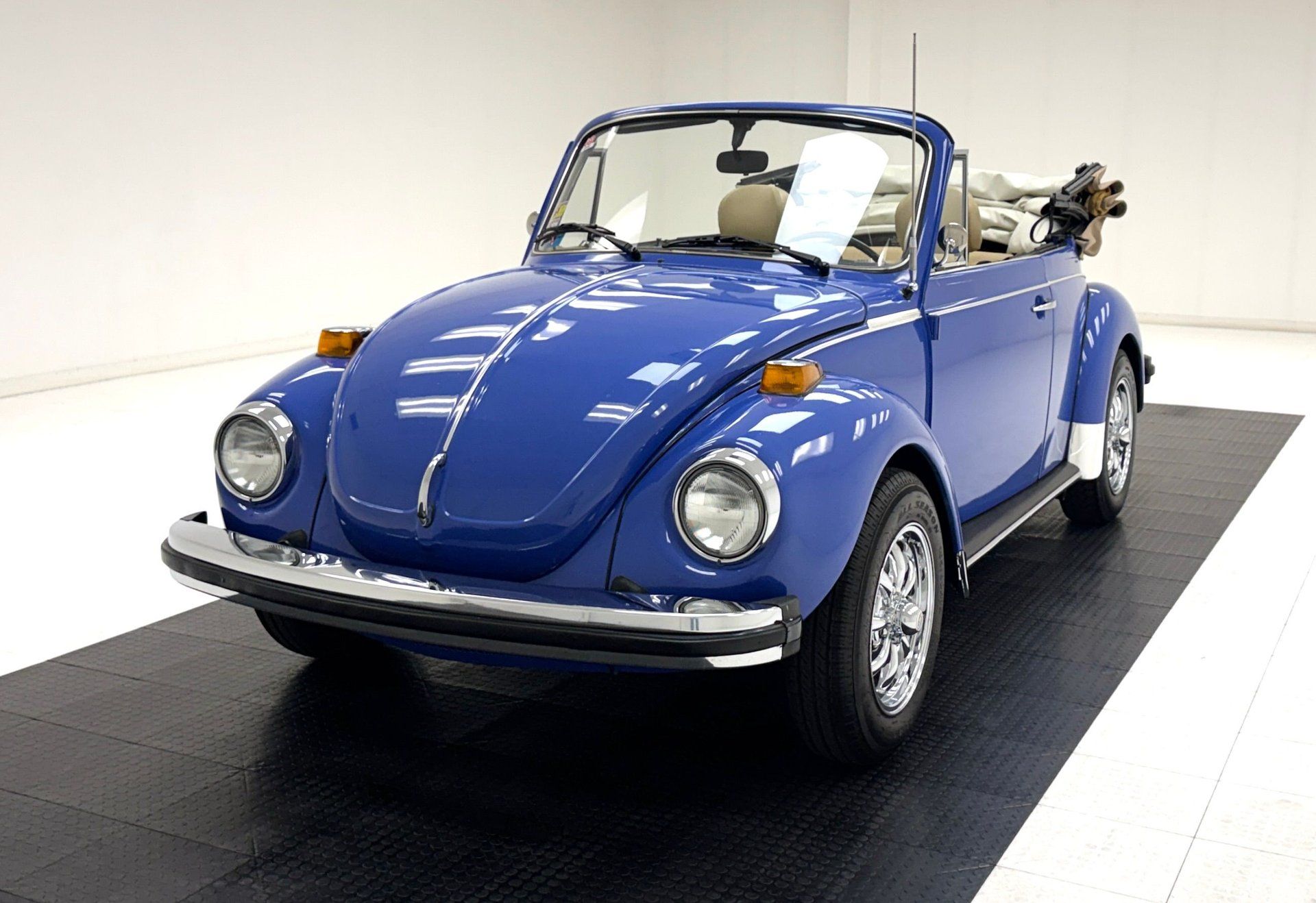 1978 Volkswagen Super Beetle Convertible, foto 2