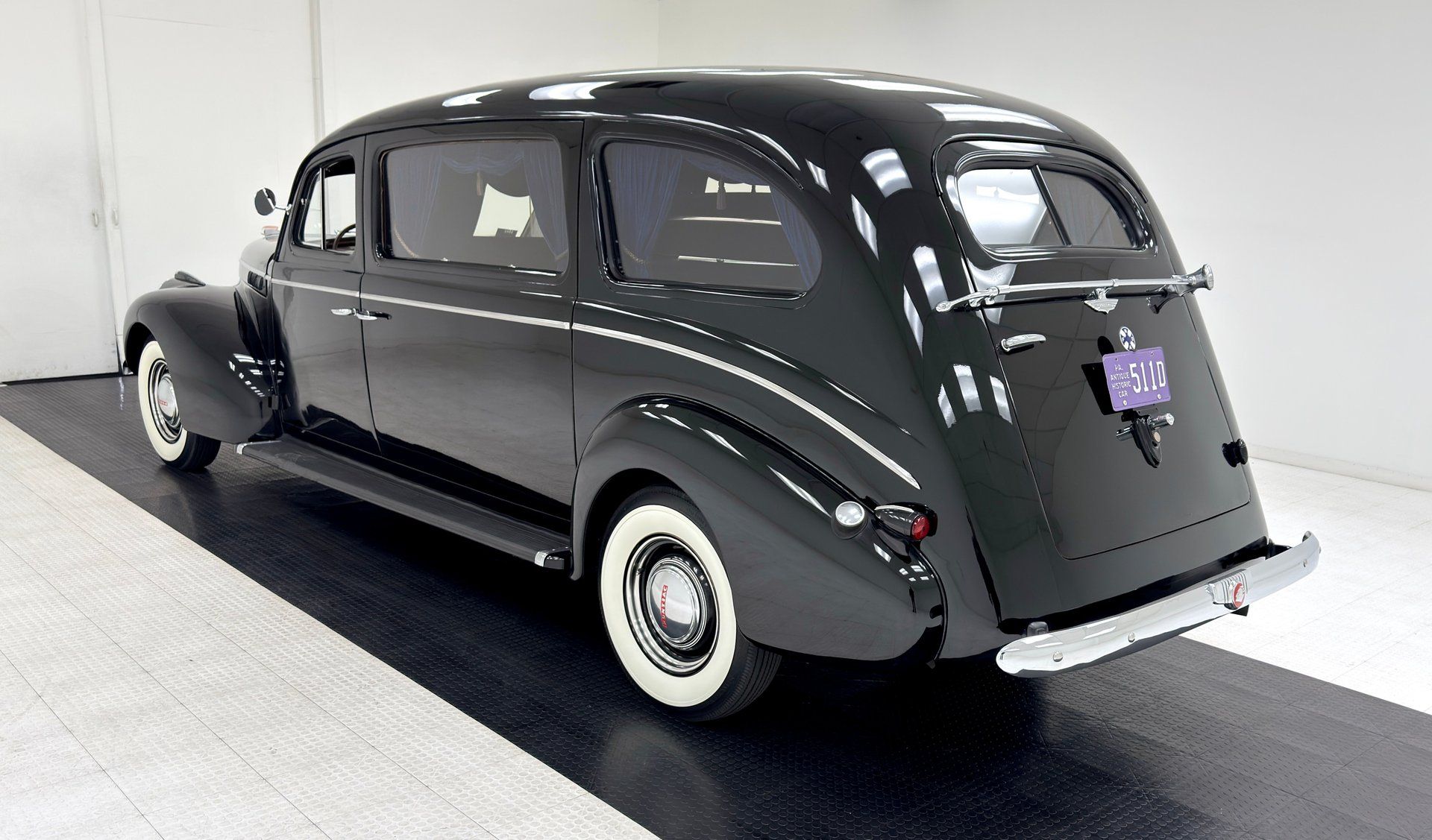 1940 Pontiac Deluxe 8 Silver Streak Superior Hearse, foto 3