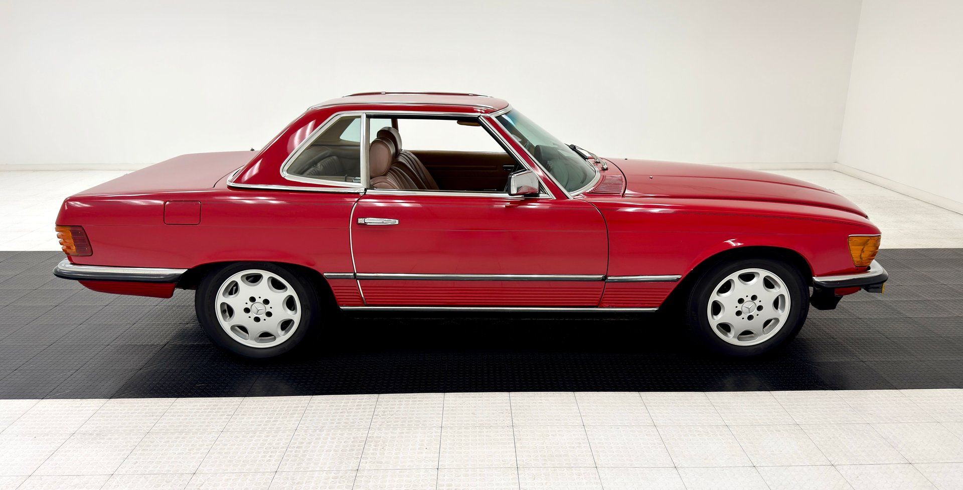 1984 Mercedes-Benz 280SL Convertible, foto 12