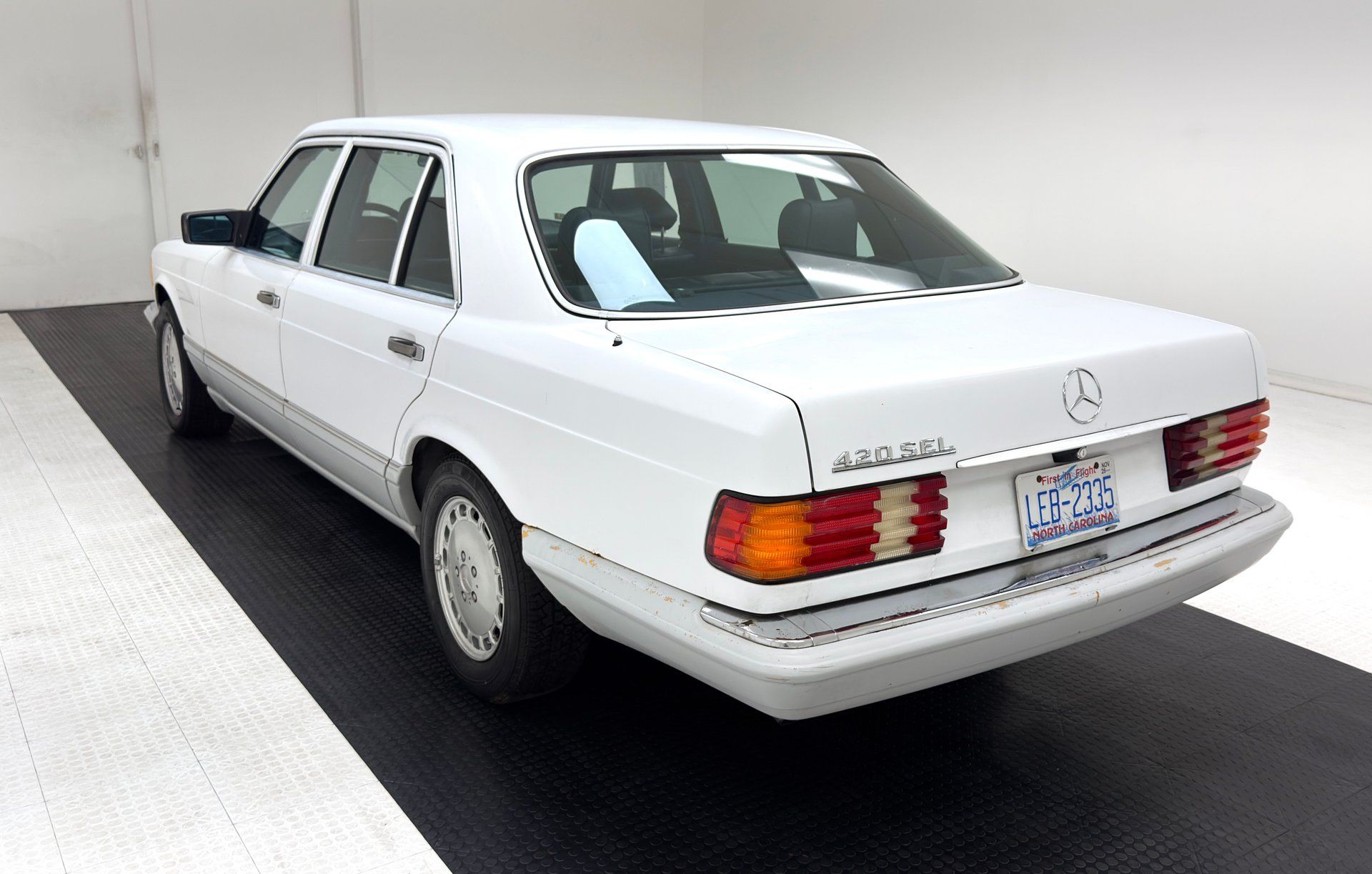 1991 Mercedes-Benz 420SEL 4 Door Sedan, foto 3
