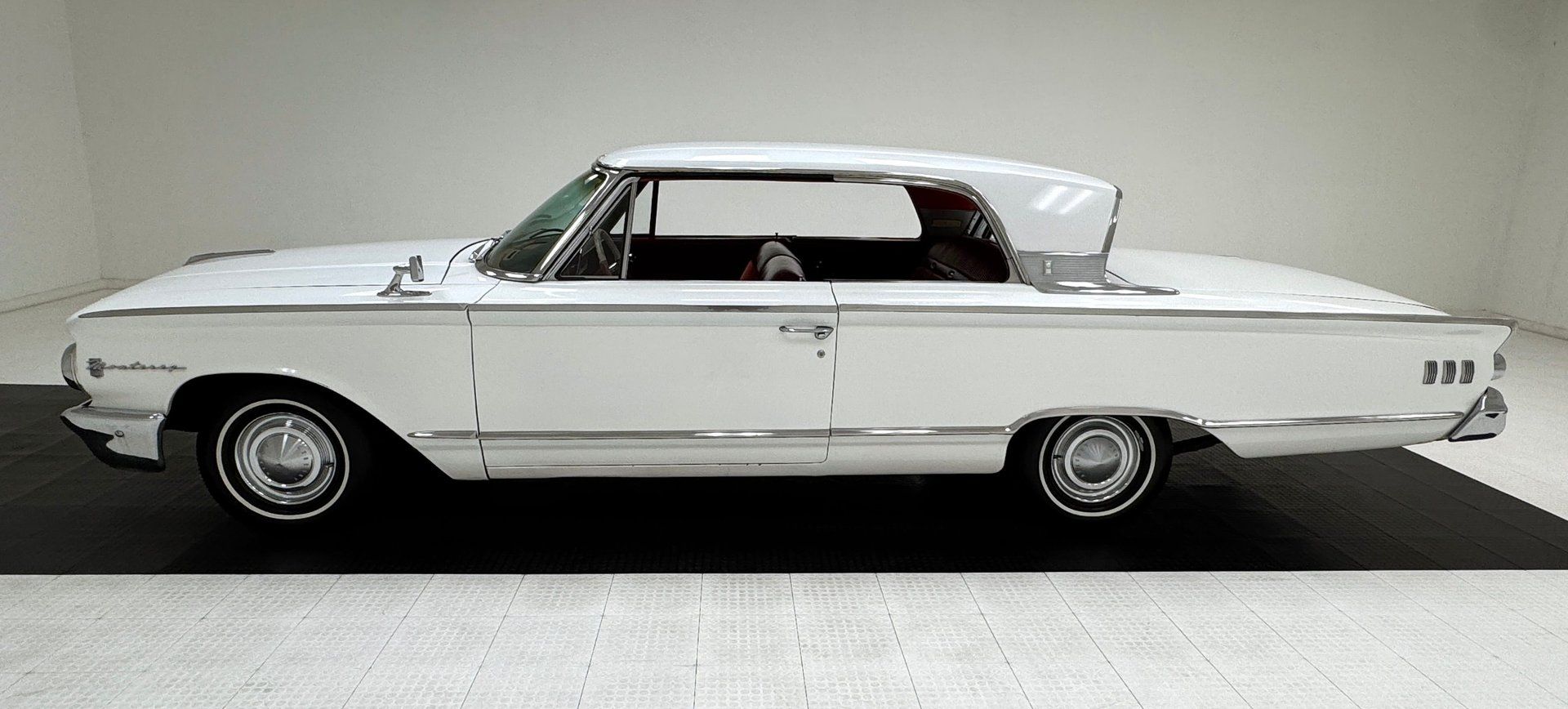 1963 Mercury Monterey Custom 2 Door Hardtop, foto 2