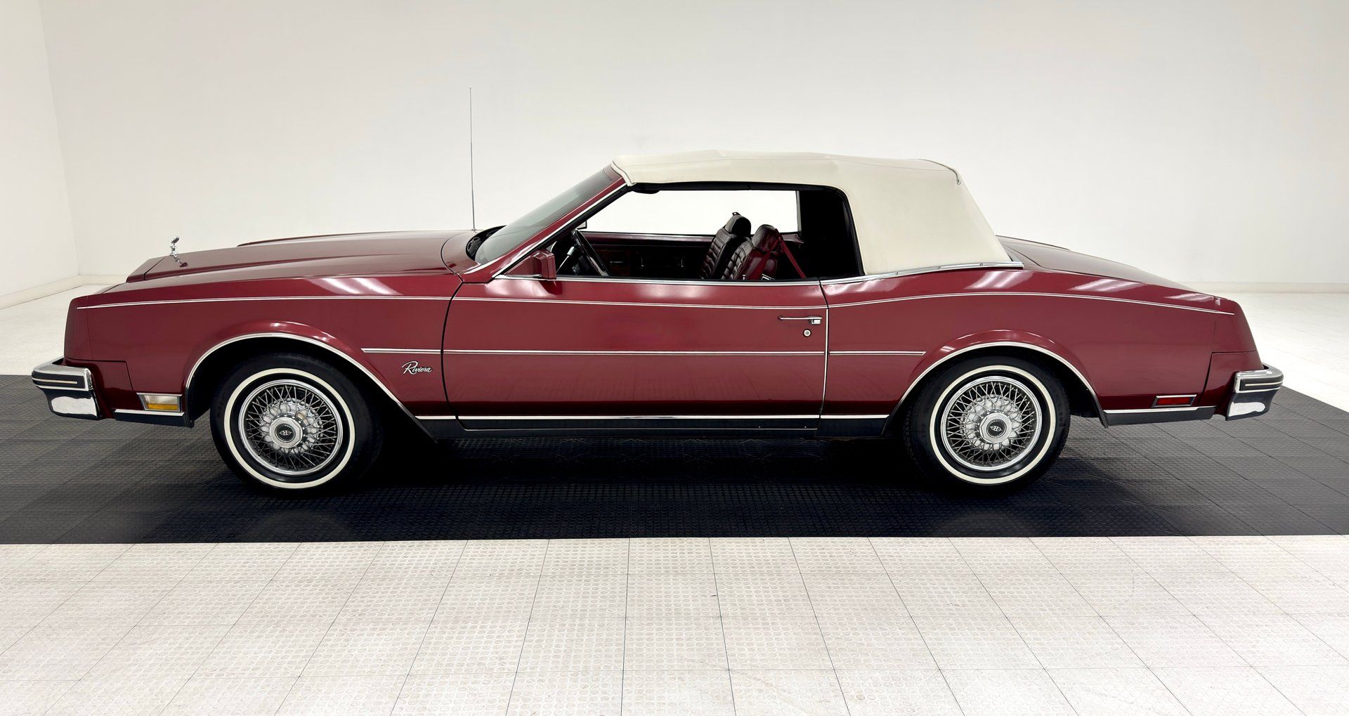 1982 Buick Riviera Convertible, foto 3