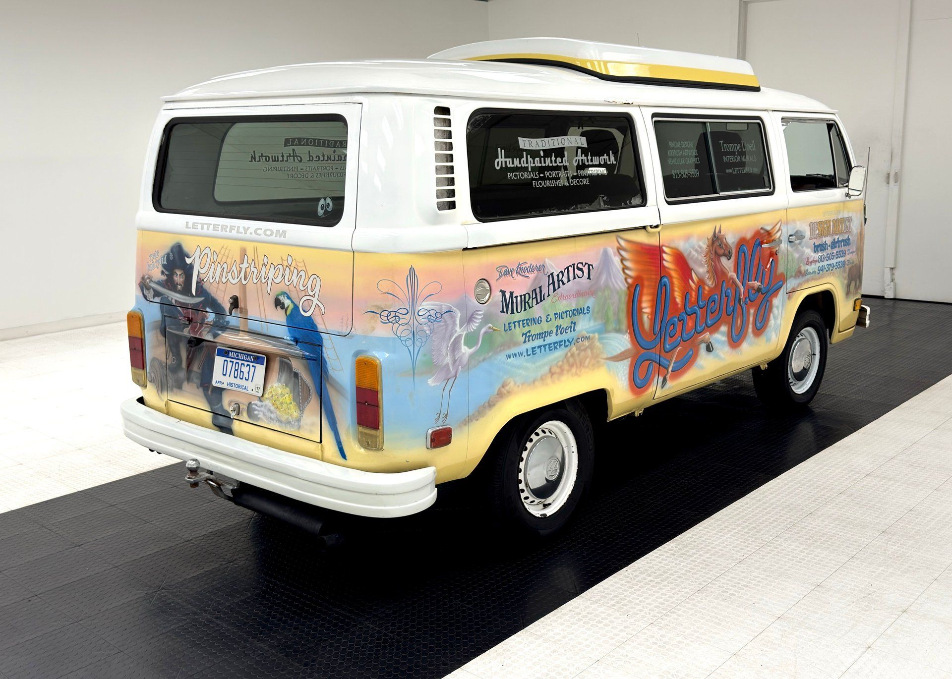 1976 Volkswagen Type 2 Kombi Bus, foto 6