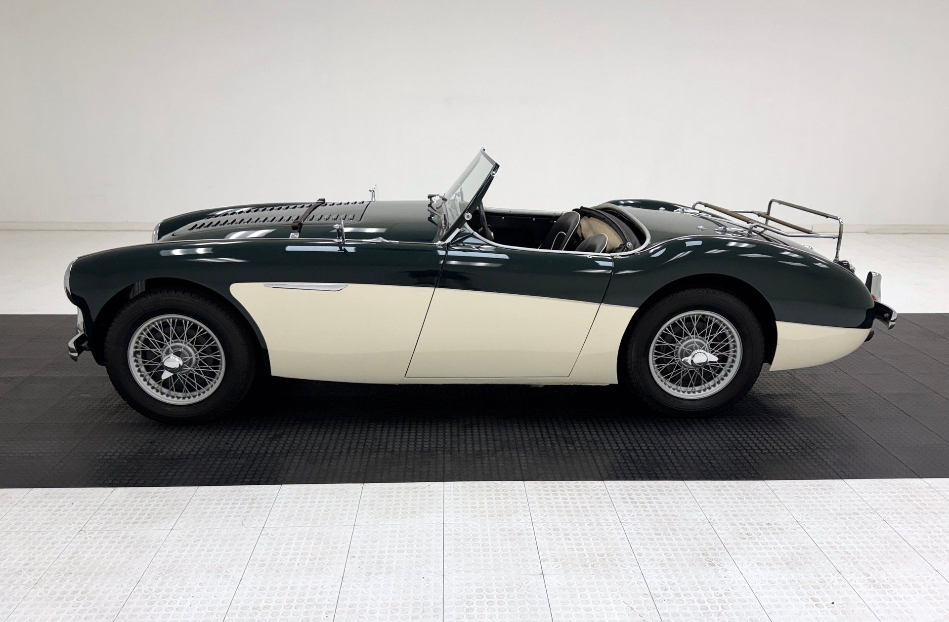1956 Austin-Healey 100-4 BN2 Roadster, foto 4