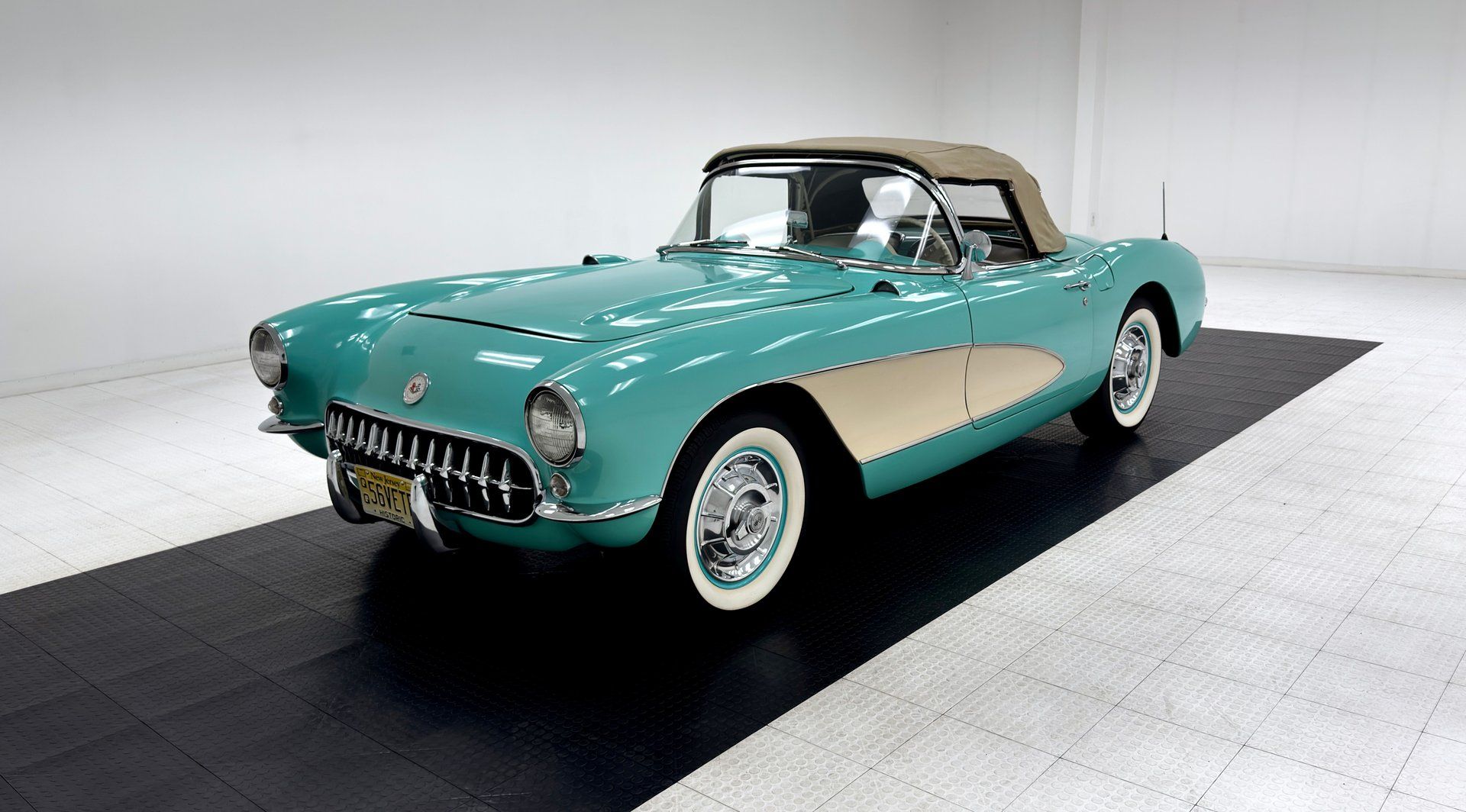 1956 Chevrolet Corvette Convertible, foto 1