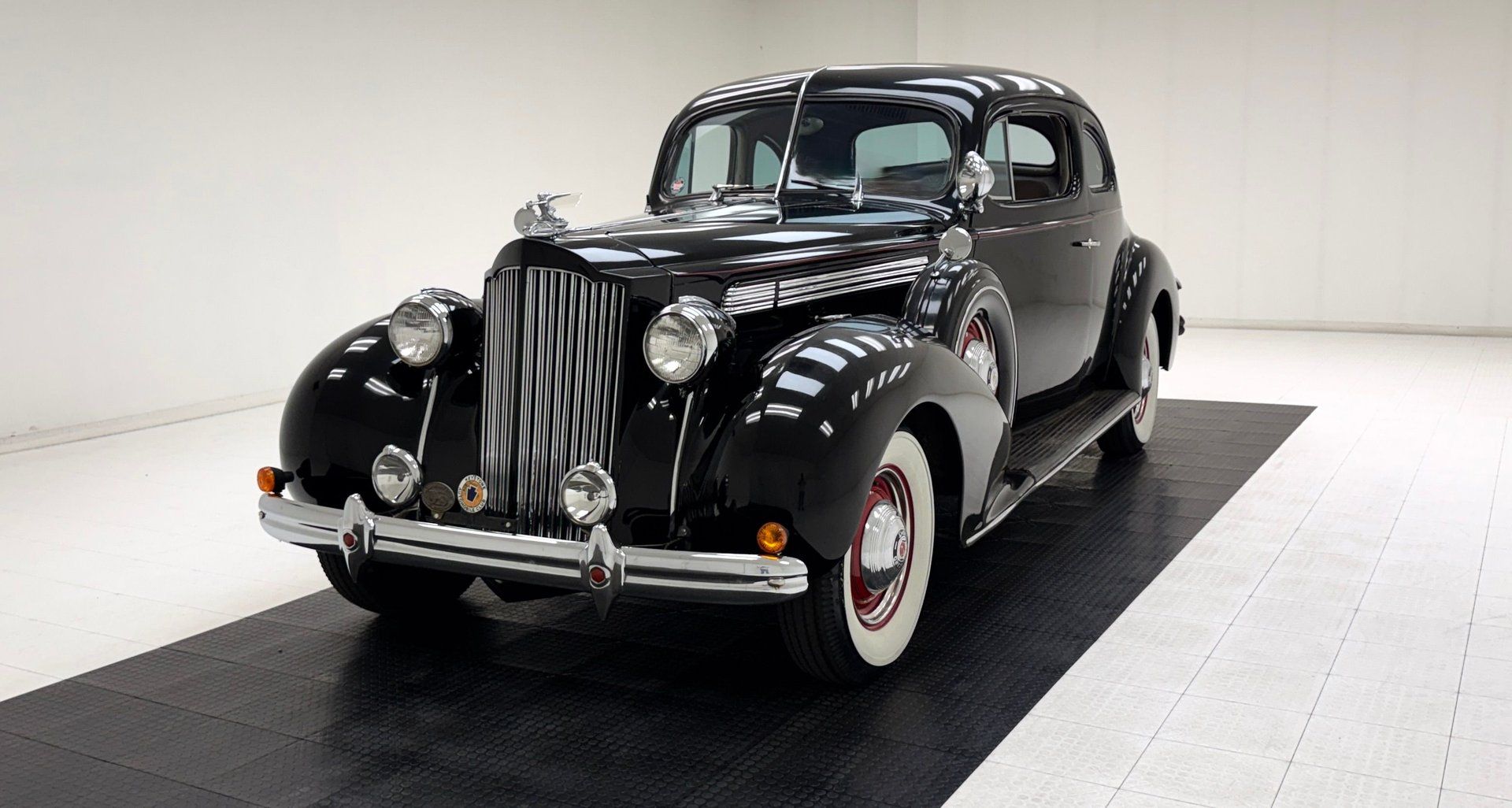 1938 Packard Eight 1601 Business Coupe, foto 1