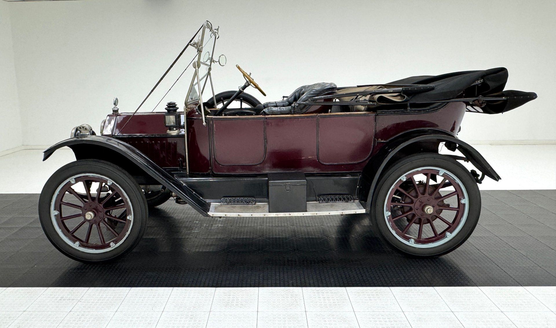 1913 Buick Model 24 25 Series Touring Car, foto 4