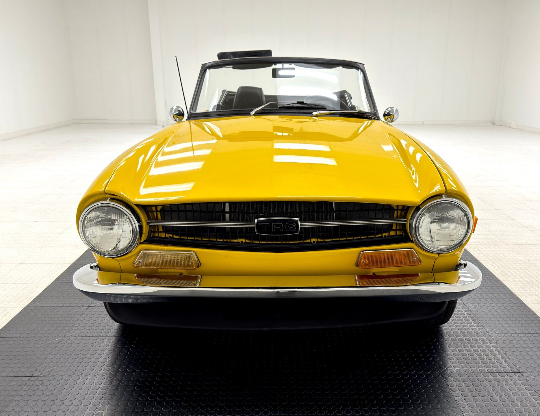 1972 Triumph TR6 Roadster, foto 11