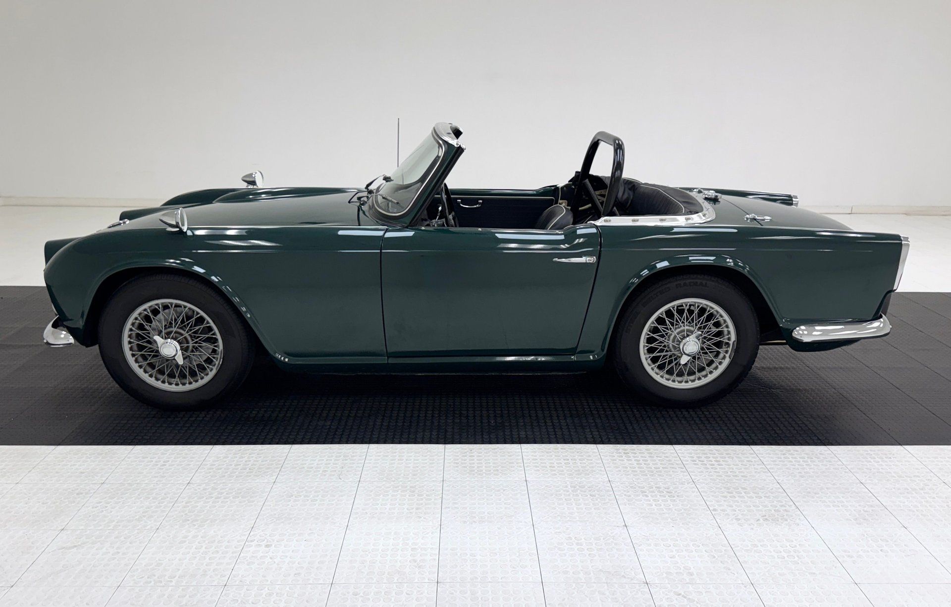 1964 Triumph TR4 Roadster, foto 2