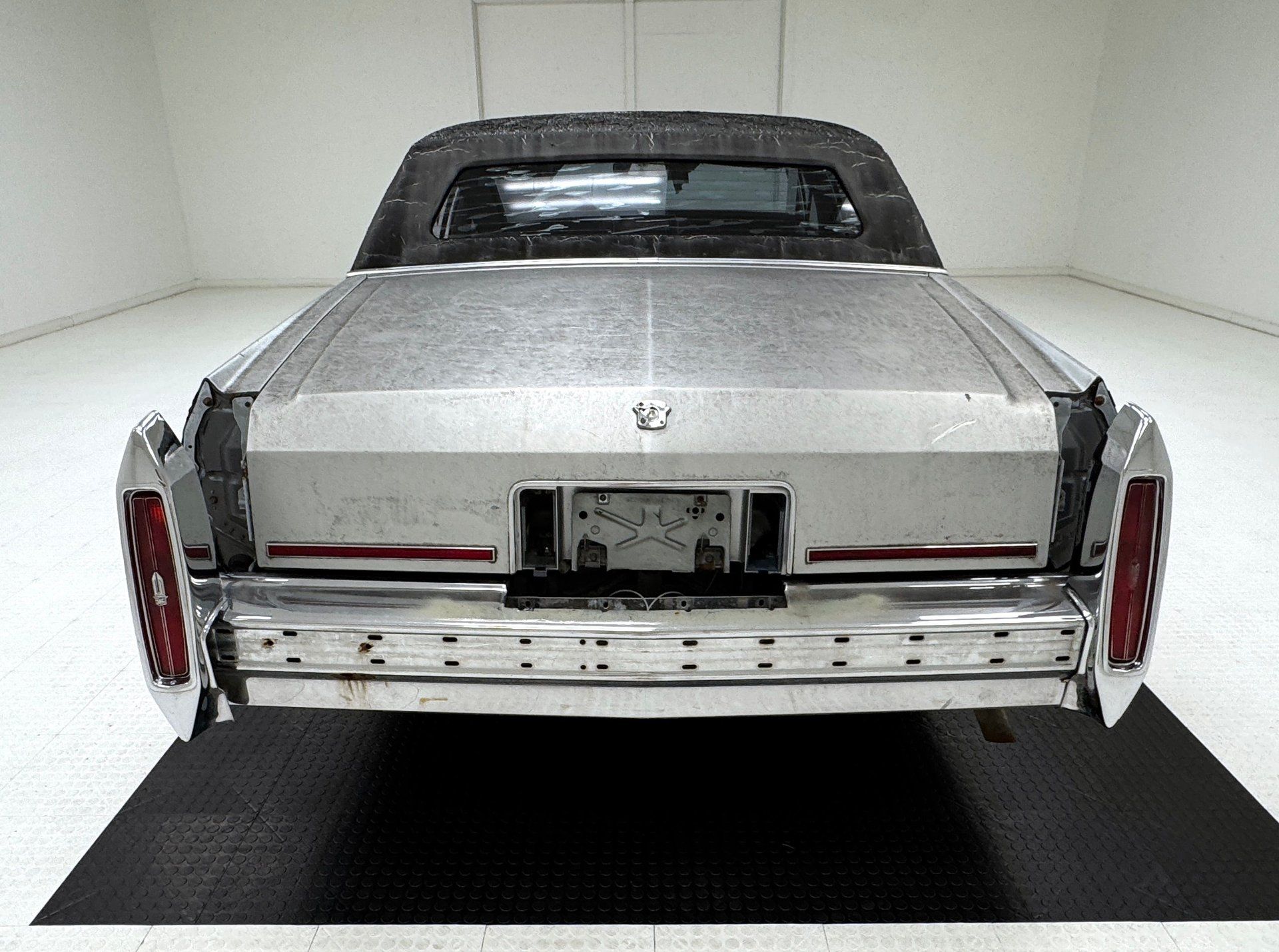 1989 Cadillac Fleetwood Brougham 4 Door Sedan, foto 4
