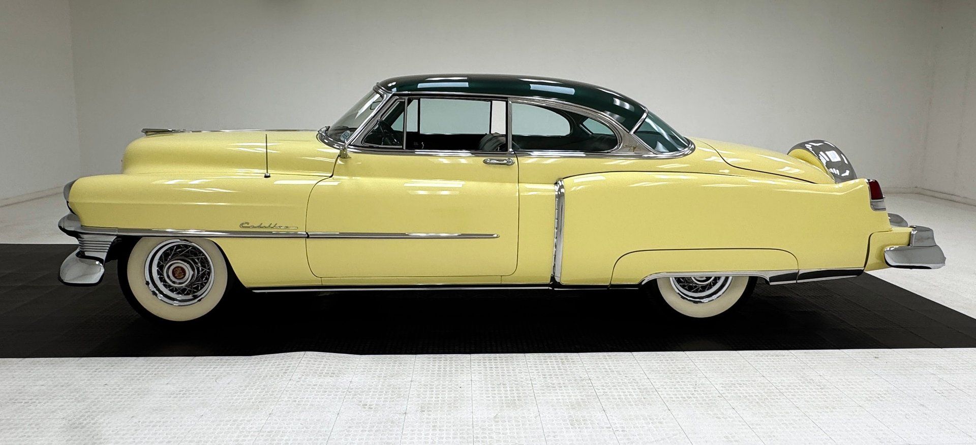 1953 Cadillac Series 62 Coupe Deville, foto 2