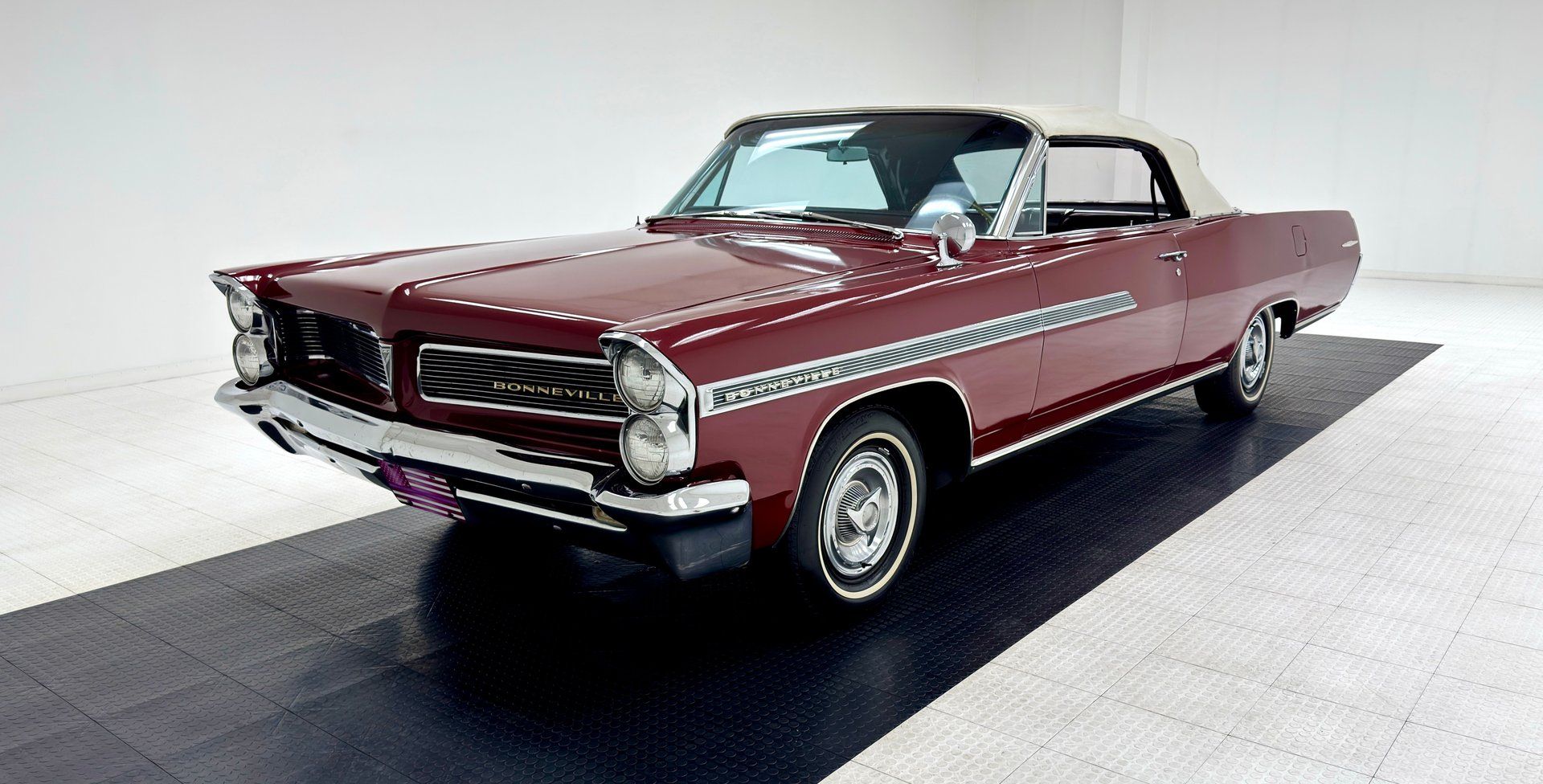 1963 Pontiac Bonneville Convertible, foto 1