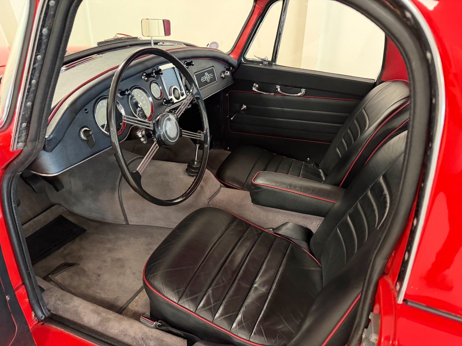 1962 MG A Mk.II Coupé, foto 12