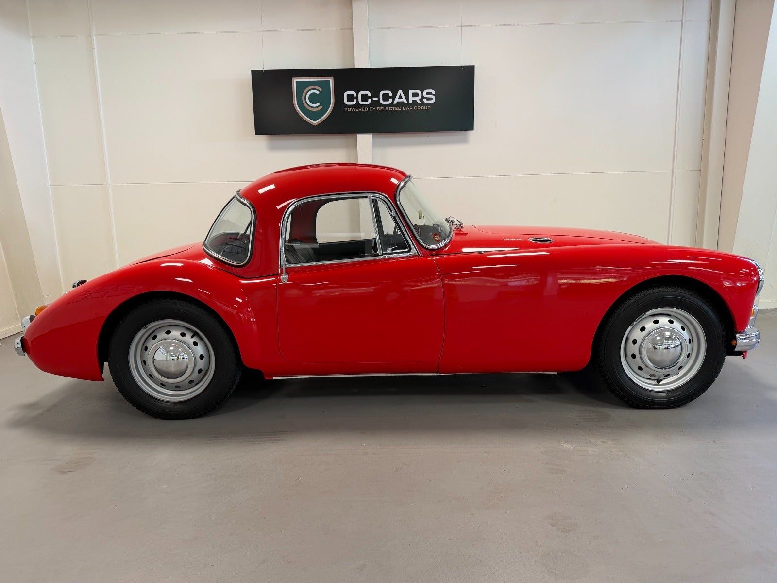 1962 MG A Mk.II Coupé, foto 2