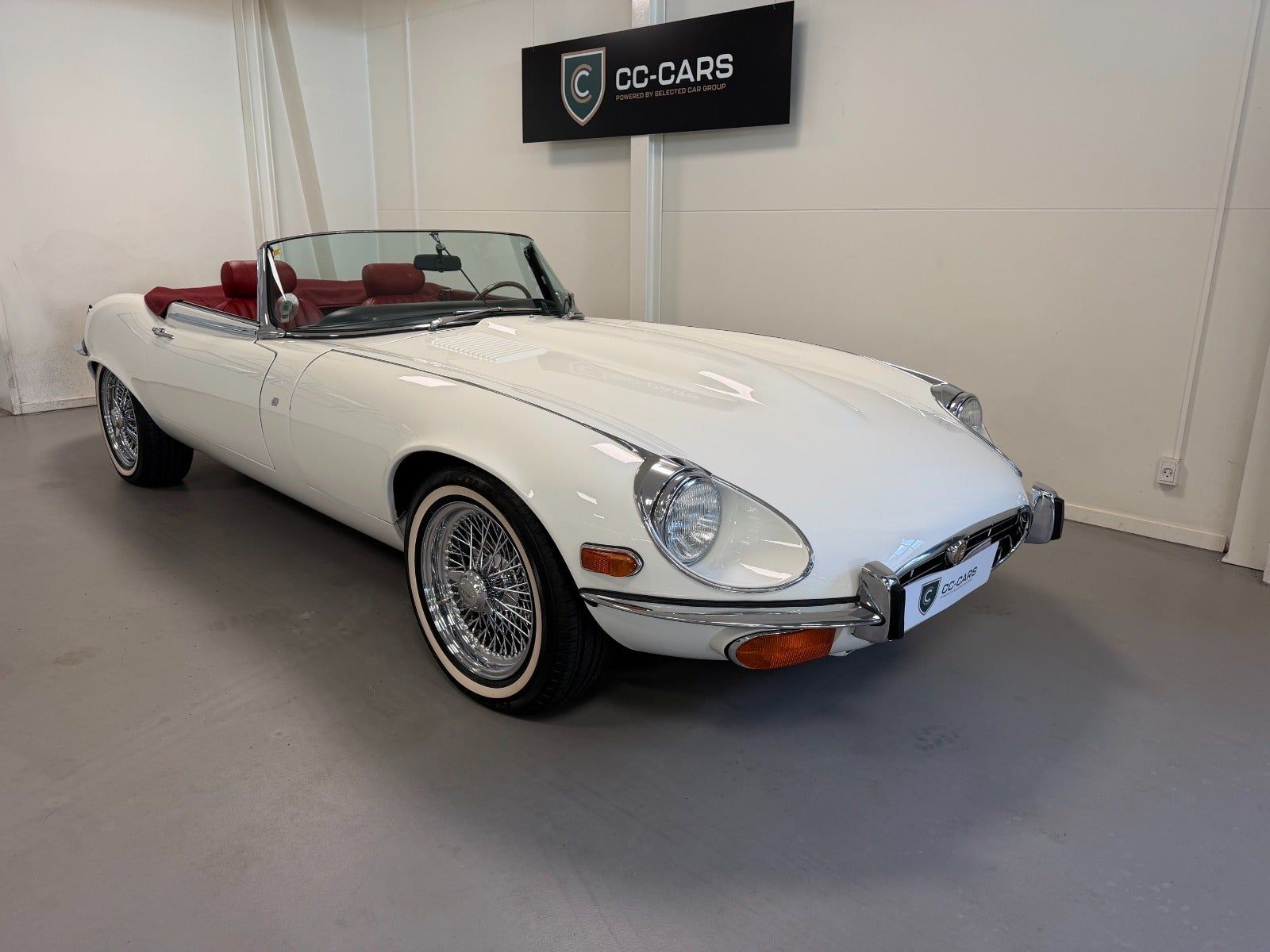 1974 Jaguar E-Type Series 3 Convertible, foto 1