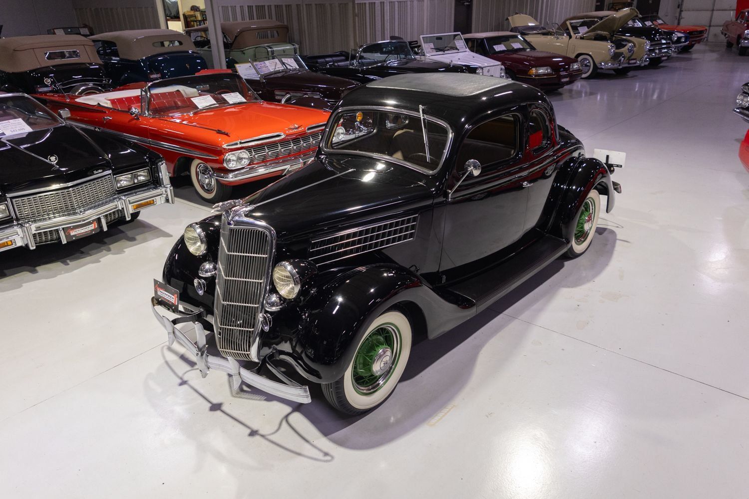 1935 Ford Model 48 De Luxe 5-Window Coupe, foto 7