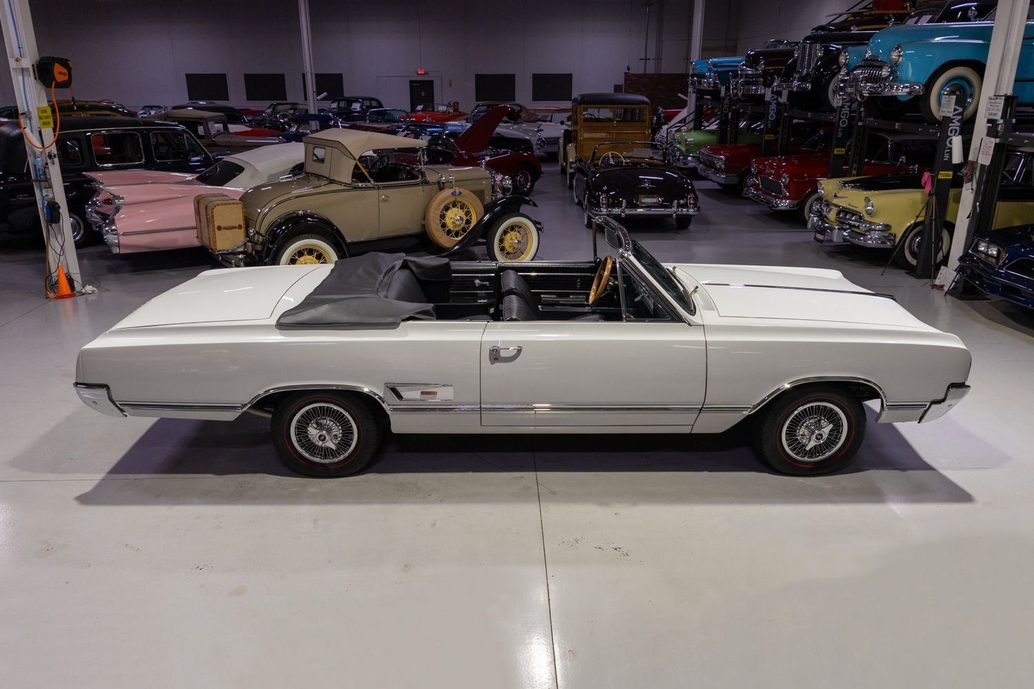 1965 Oldsmobile Cutlass 442 Convertible, foto 9