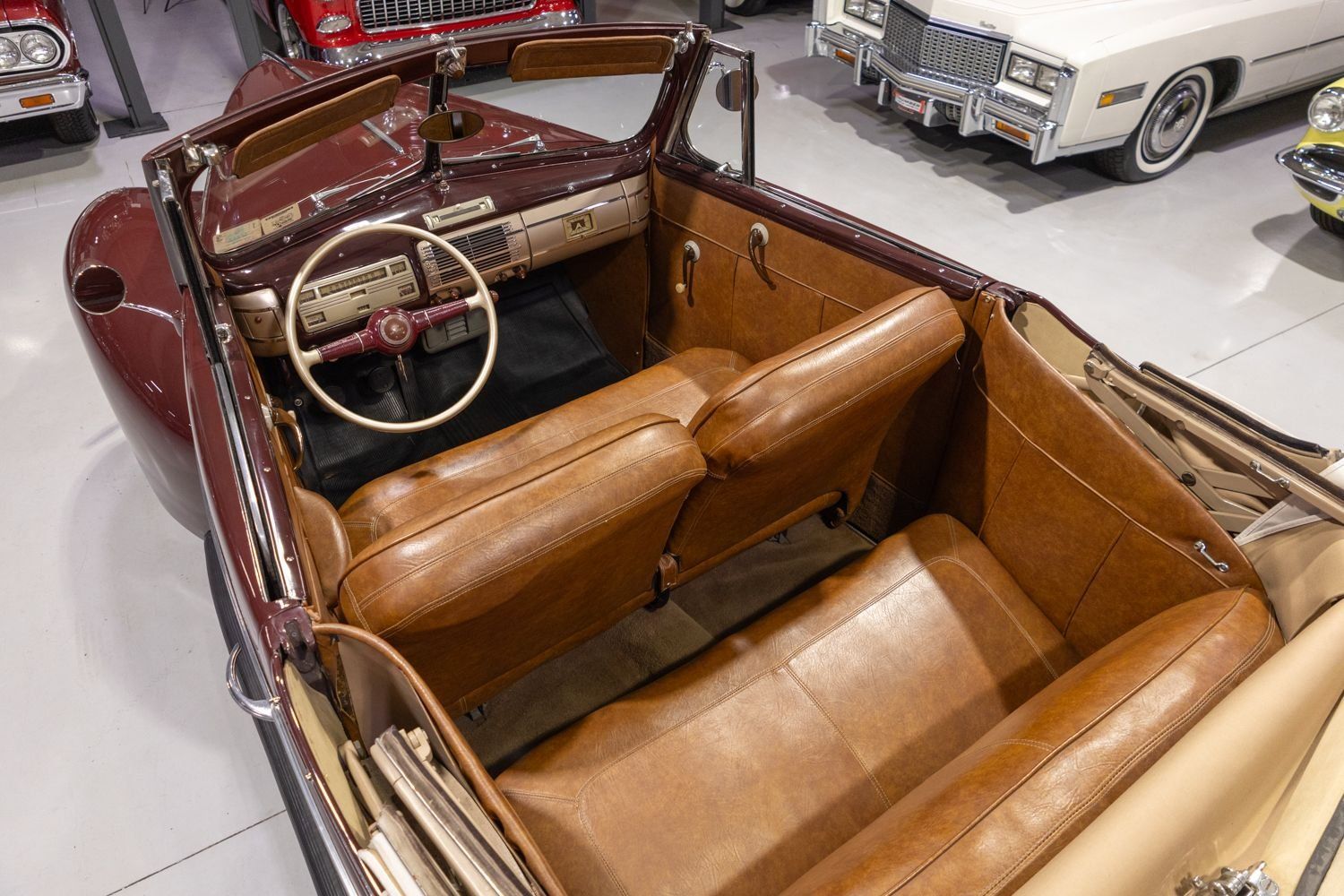 1940 Ford DeLuxe Convertible Coupe, foto 3