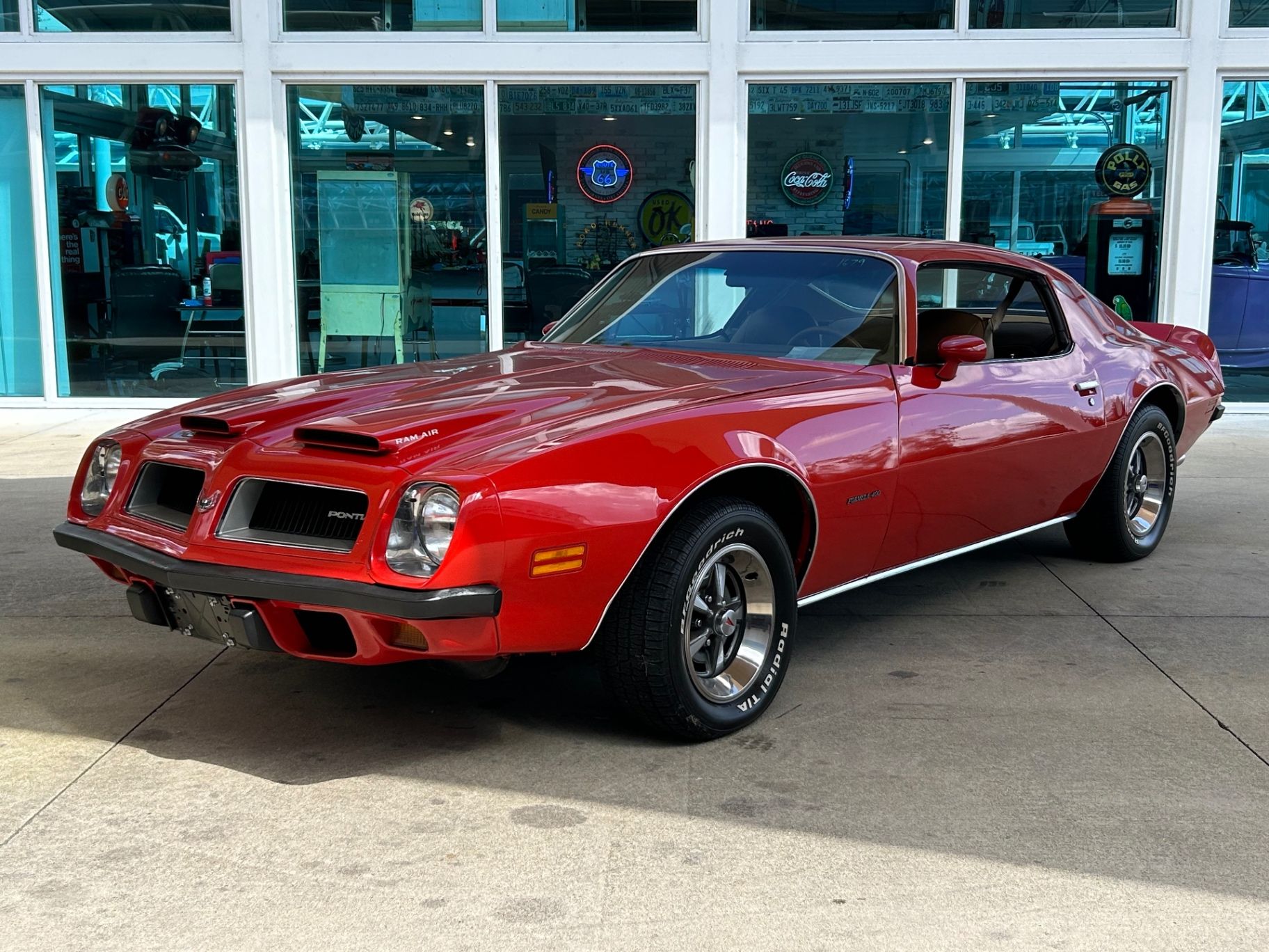 1974 Pontiac Firebird Formula 400, foto 1