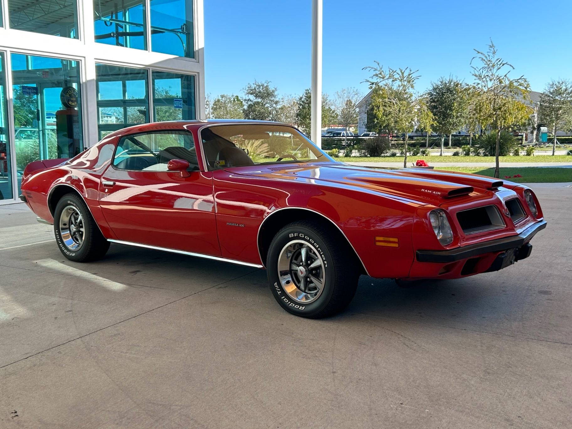 1974 Pontiac Firebird Formula 400, foto 3