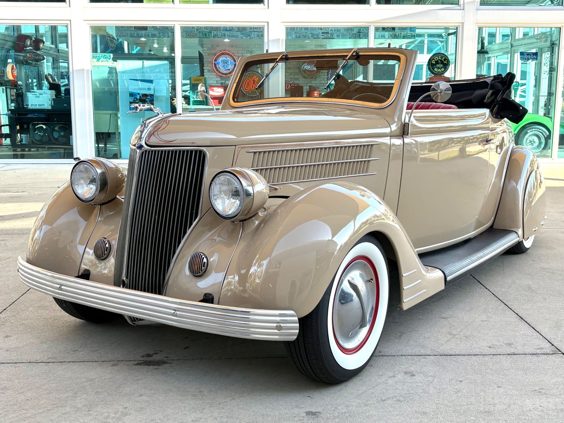 1936 Ford Model 68 Deluxe, foto 1