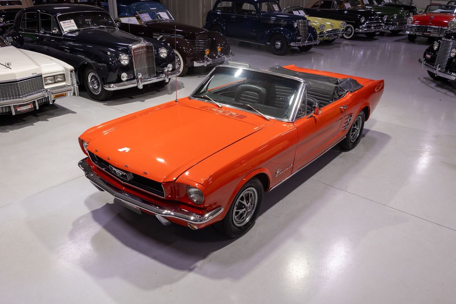 1966 Ford Mustang Convertible, foto 1