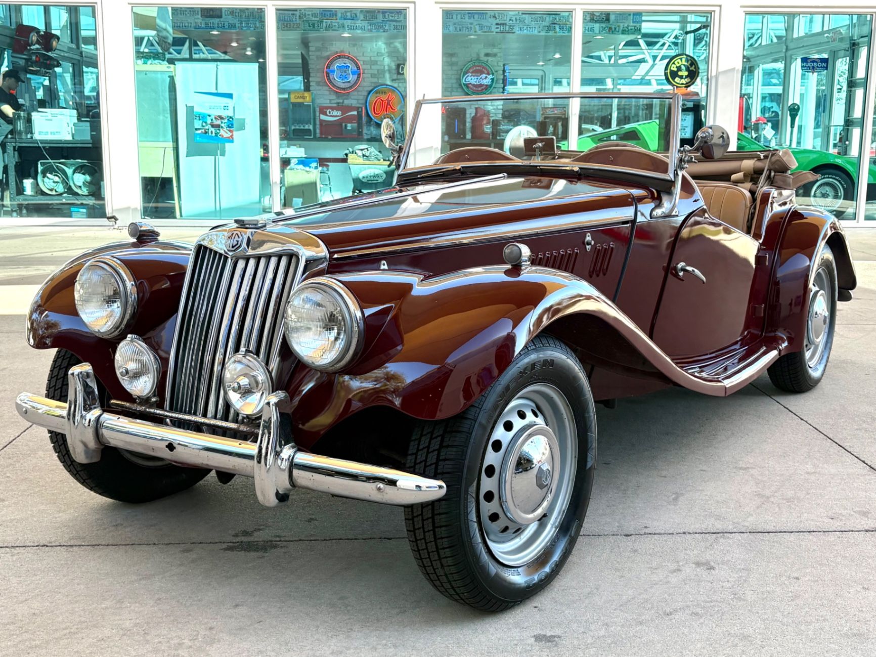 1954 MG TF Roadster, foto 1