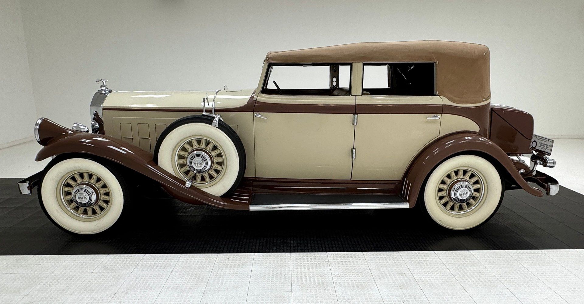 1932 Pierce Arrow Model 52 Convertible Sedan, foto 3