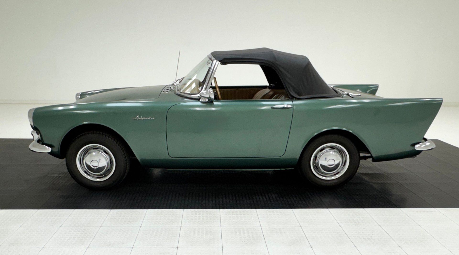 1965 Sunbeam Alpine Convertible, foto 3