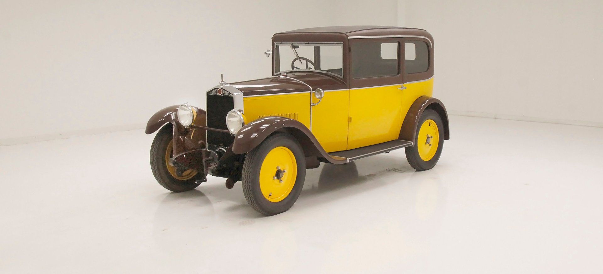 1928 Corre Salon, foto 1
