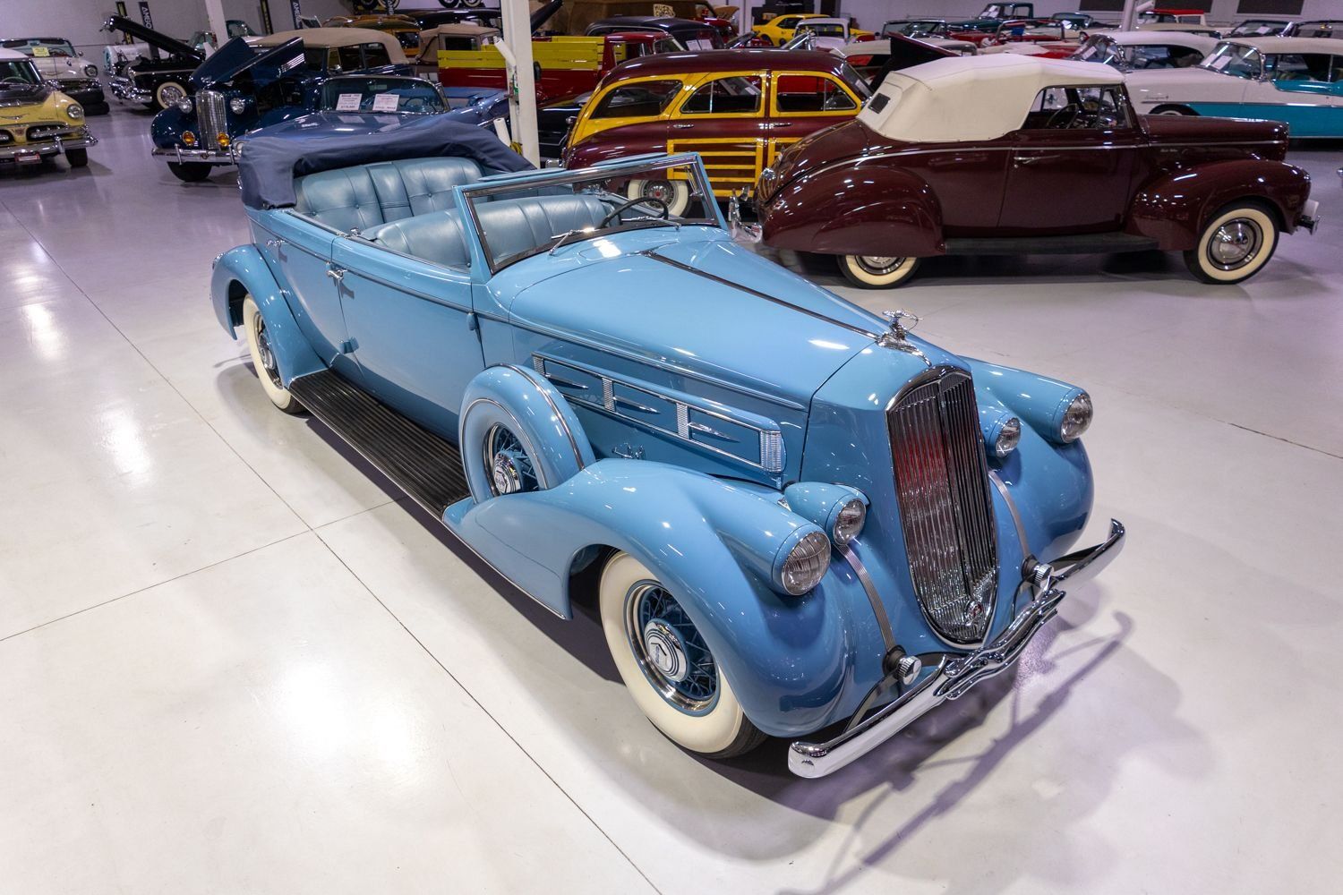 1936 Pierce-Arrow Deluxe 8 Convertible Sedan, foto 10