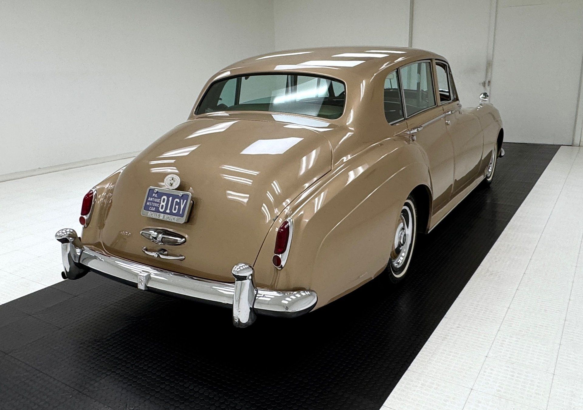 1965 Rolls-Royce Silver Cloud II LWB Saloon, foto 5