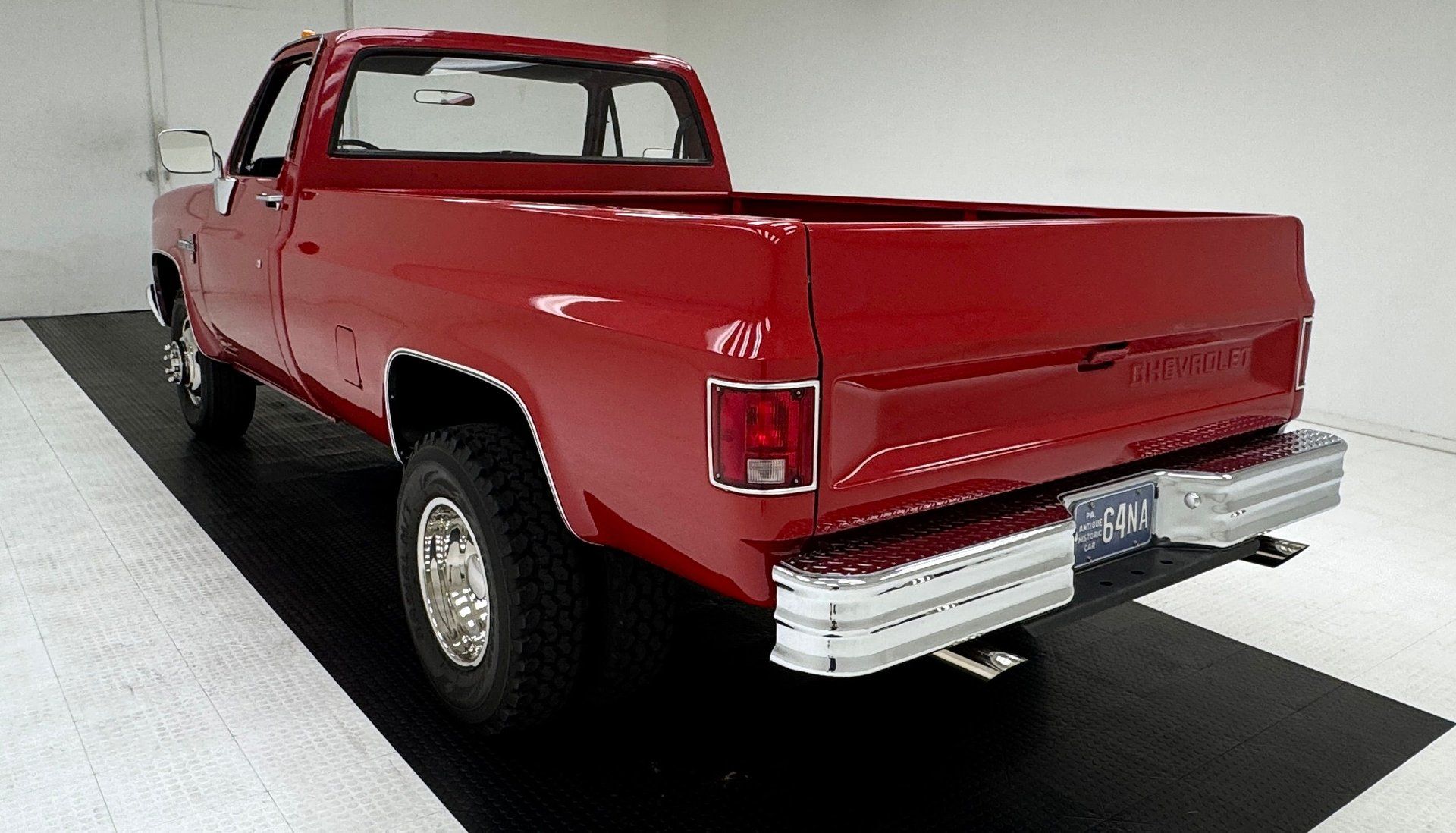 1987 Chevrolet C30 Custom Deluxe Dually Long Bed Pickup, foto 3