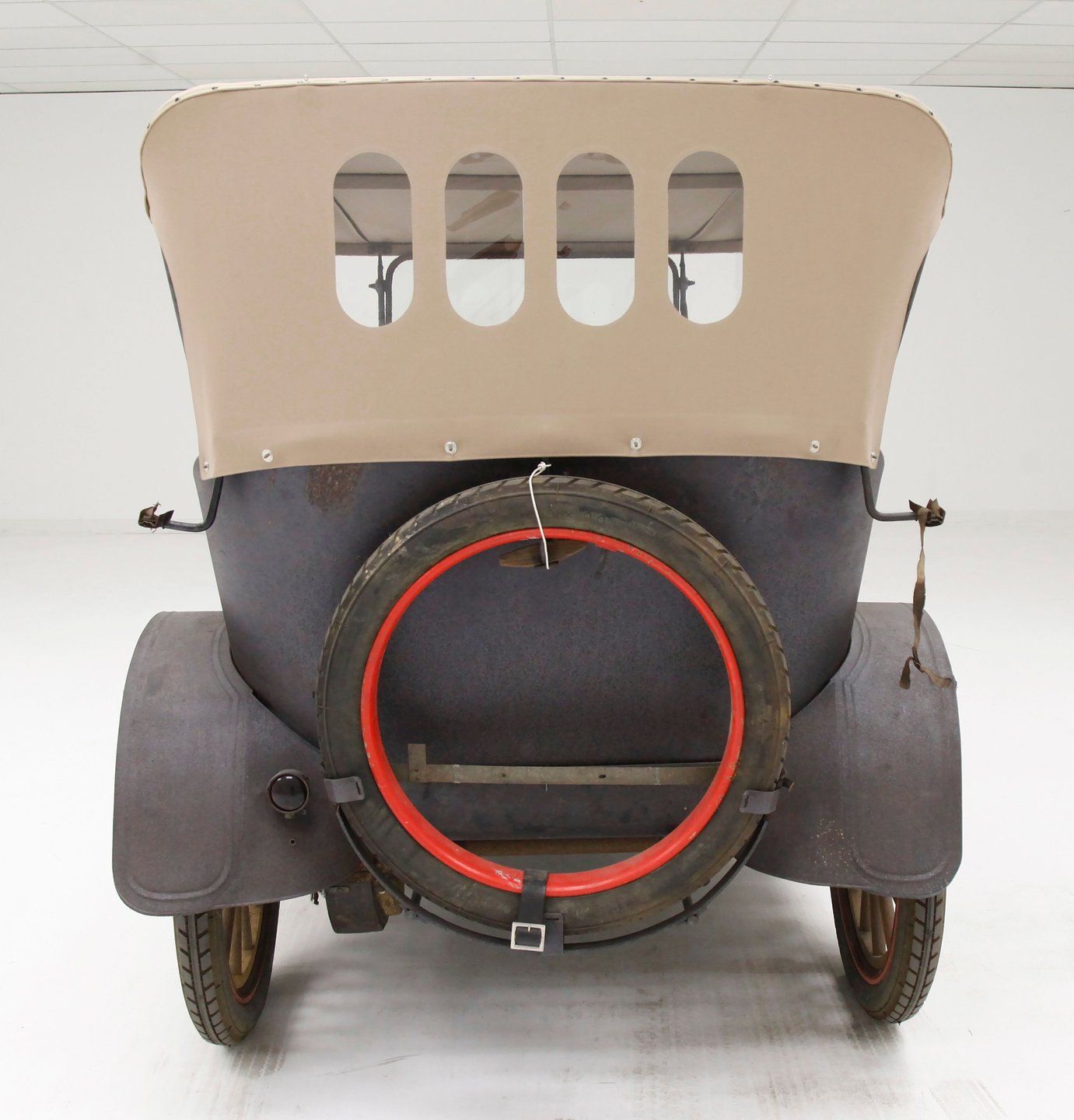 1916 Metz Model 25 Touring, foto 5