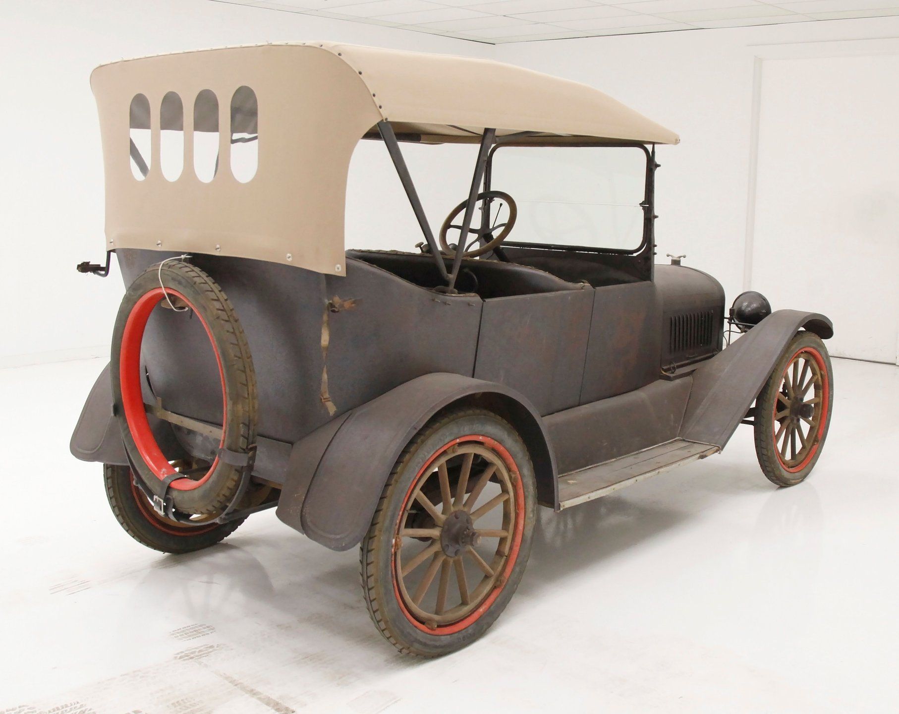 1916 Metz Model 25 Touring, foto 4
