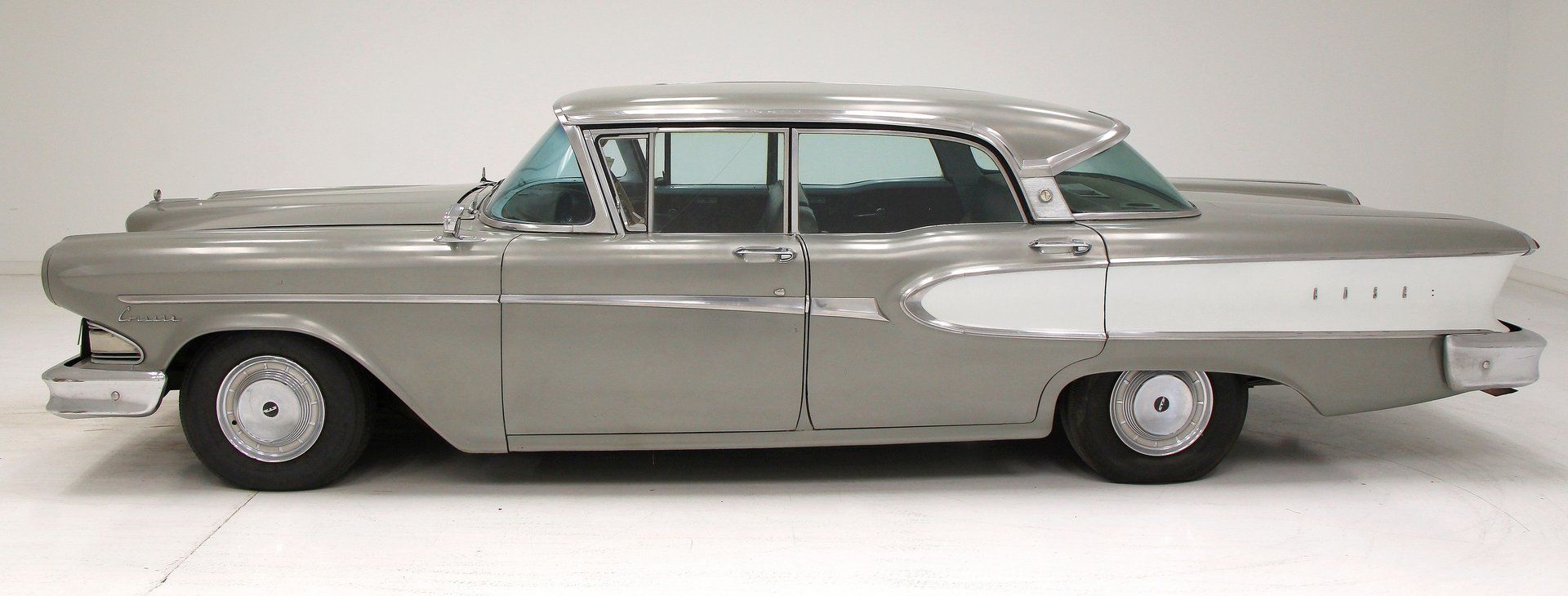 1958 Edsel Corsair 4 Door Hardtop, foto 2