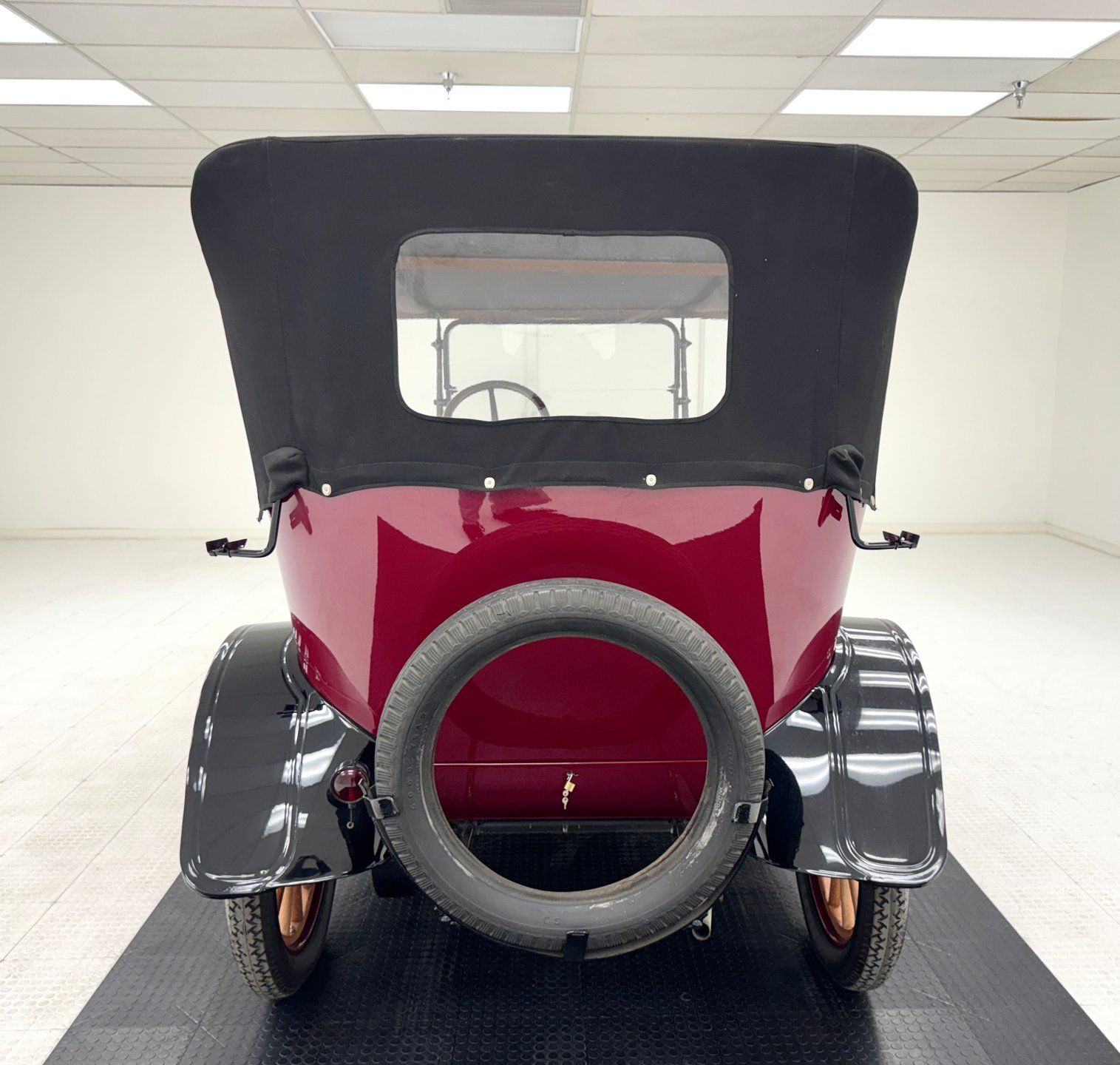 1917 Metz Model 25 Touring, foto 7