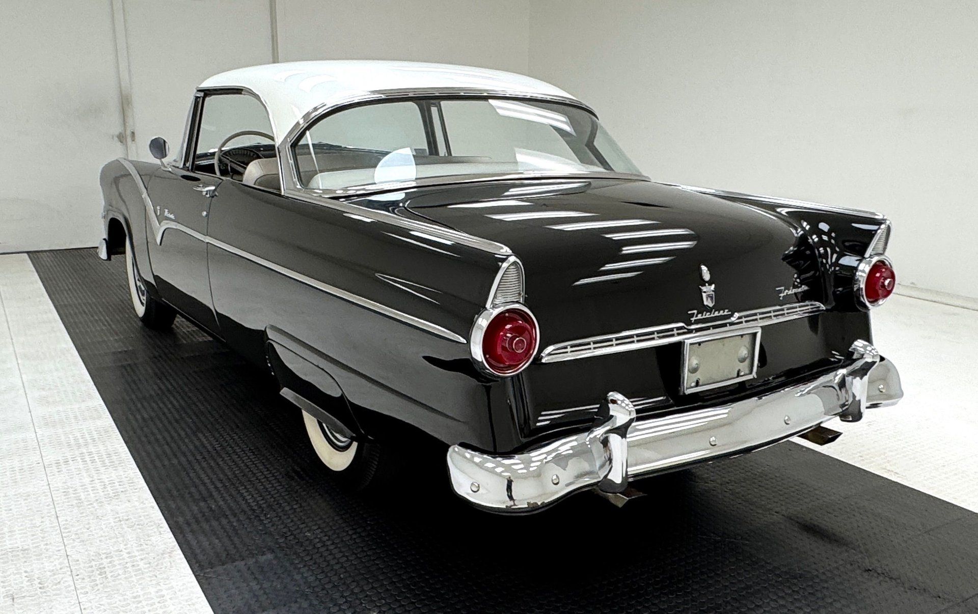 1955 Ford Fairlane Victoria, foto 3