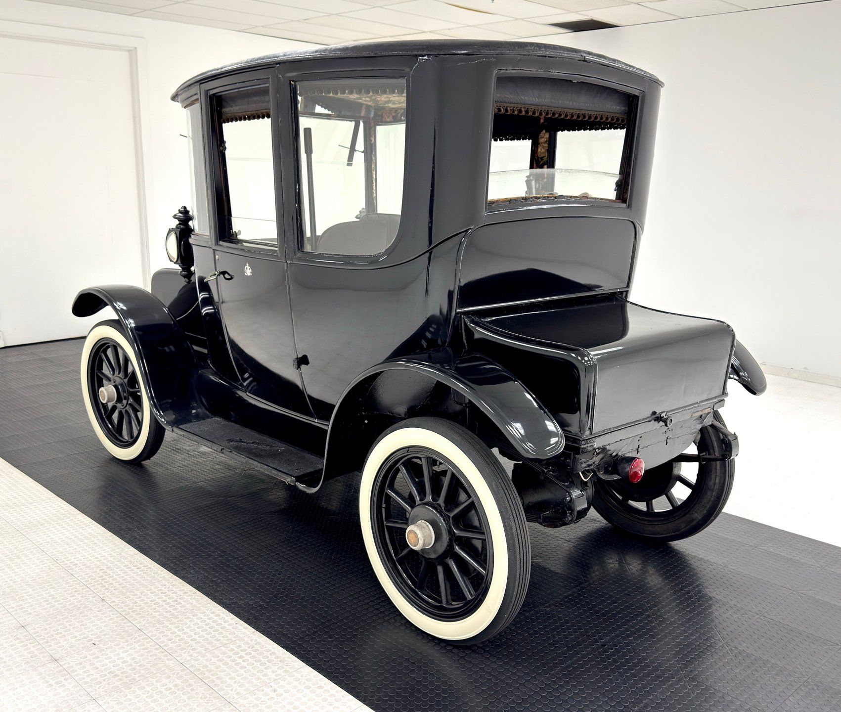 1921 Rauch-Lang C55 Double Control Coach, foto 3