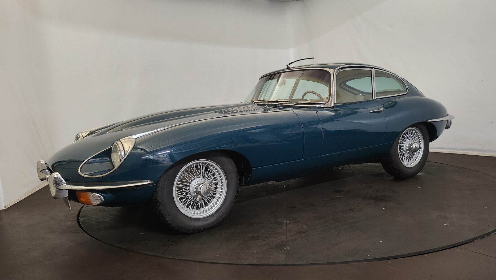 1969 Jaguar Type E coupé, foto 2