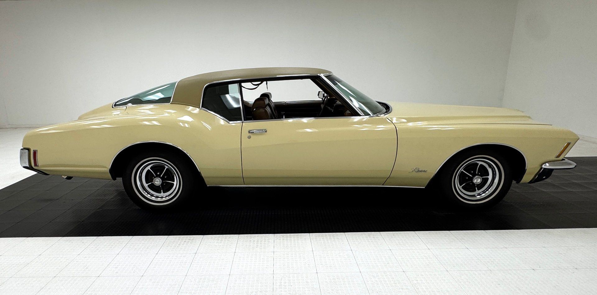 1971 Buick Riviera Hardtop, foto 6
