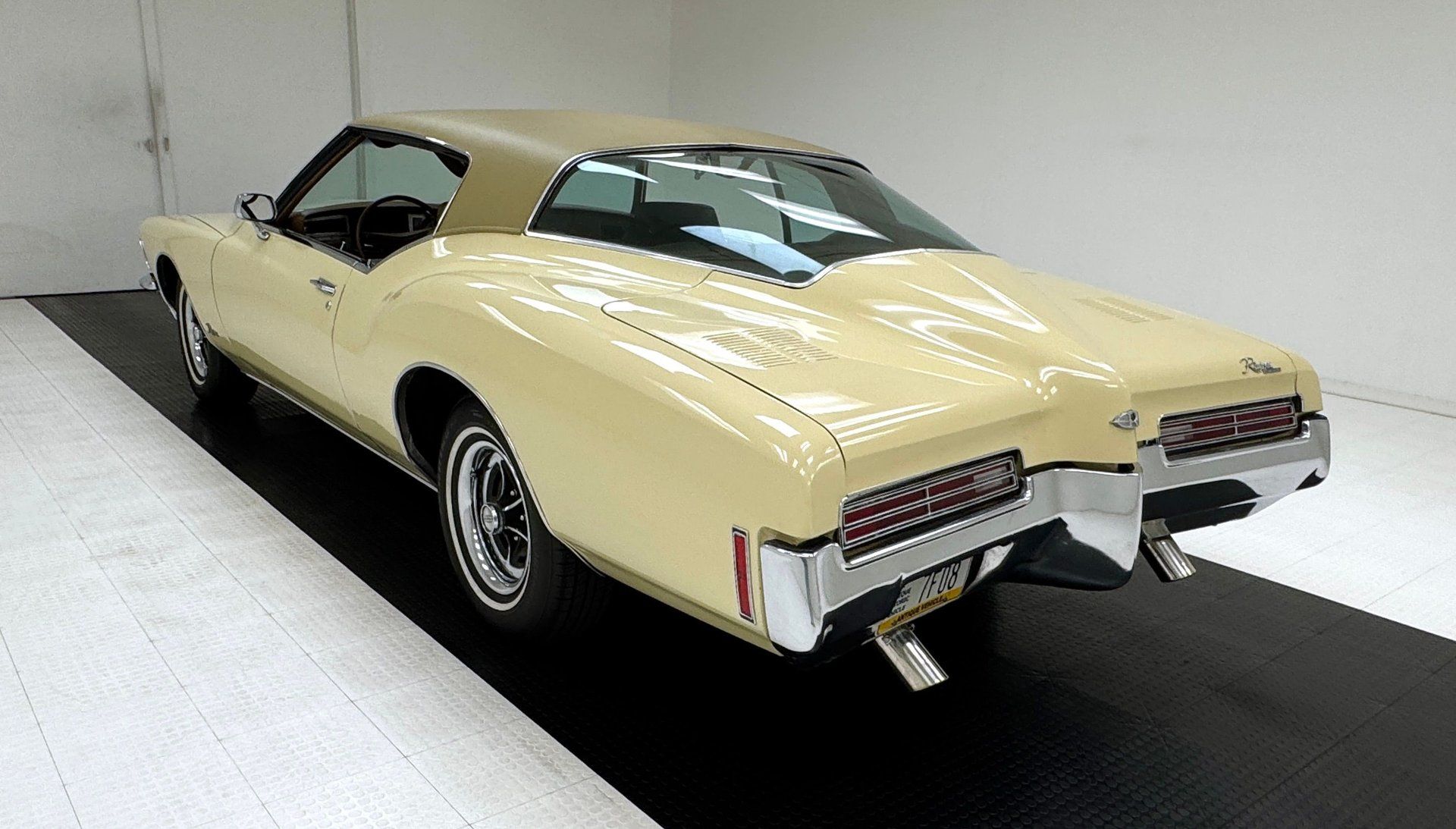 1971 Buick Riviera Hardtop, foto 3