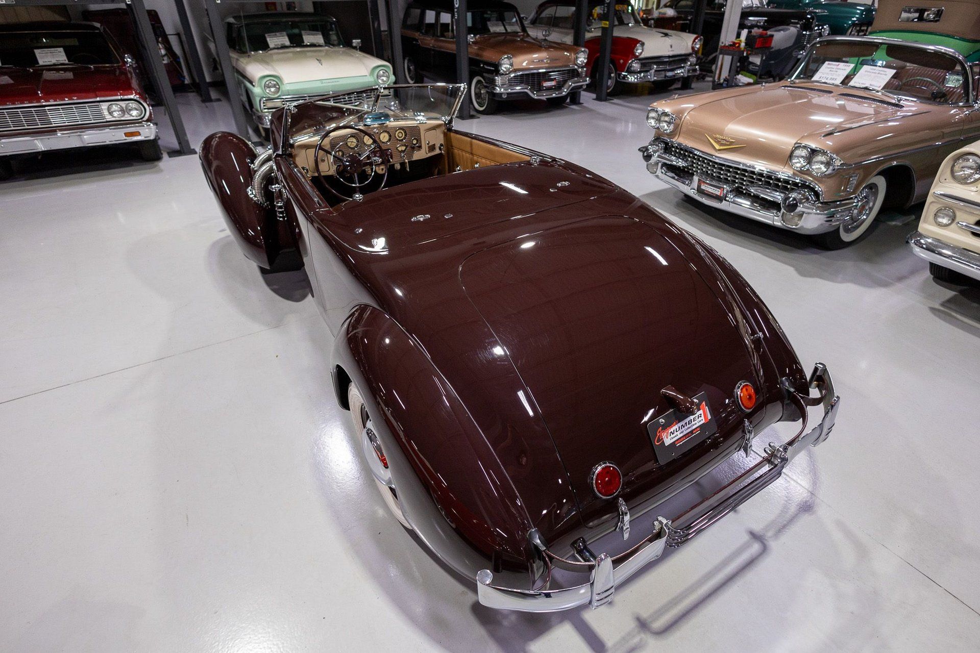 1937 Cord 812 Supercharged "Sportsman" Cabriolet, foto 11