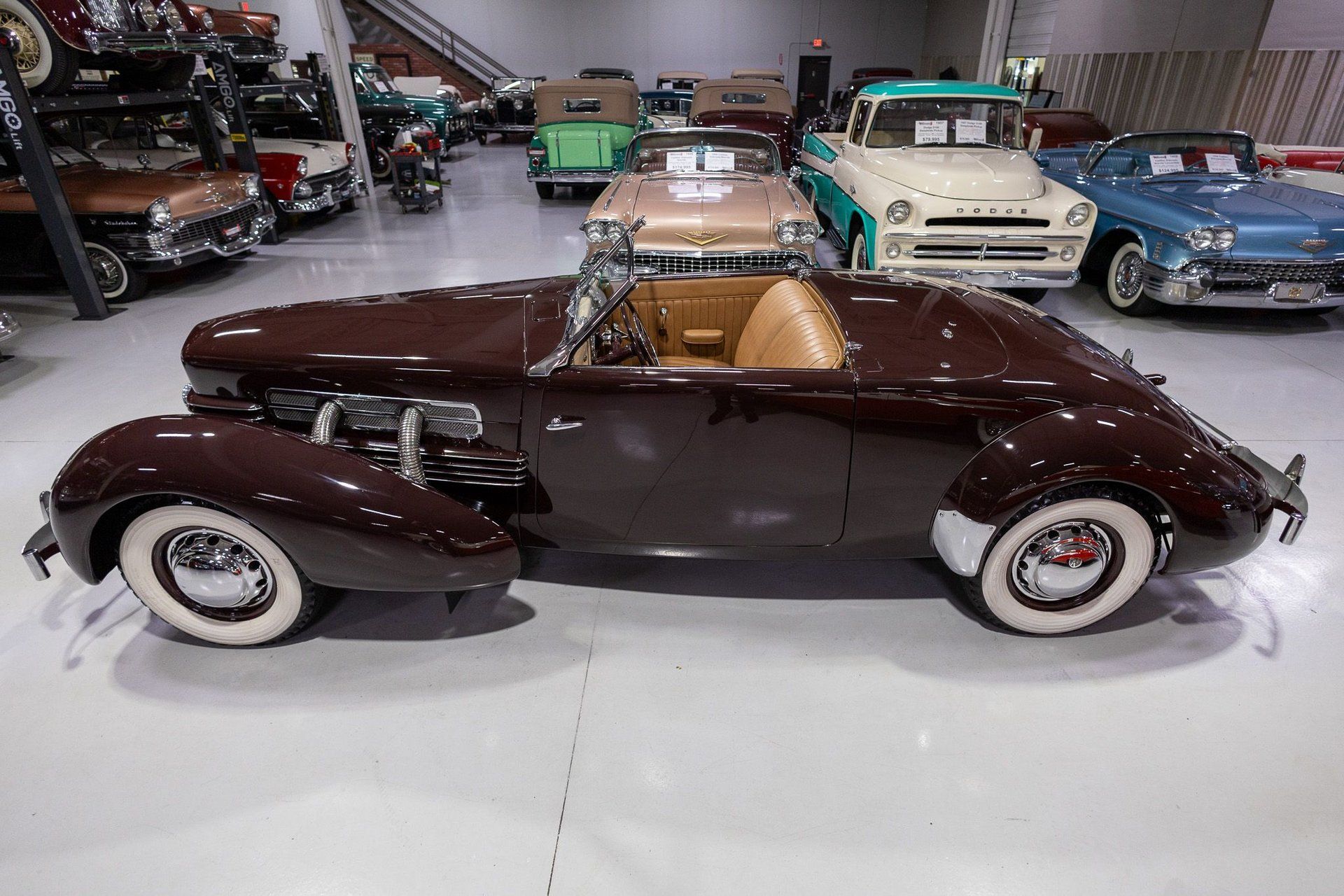 1937 Cord 812 Supercharged "Sportsman" Cabriolet, foto 12
