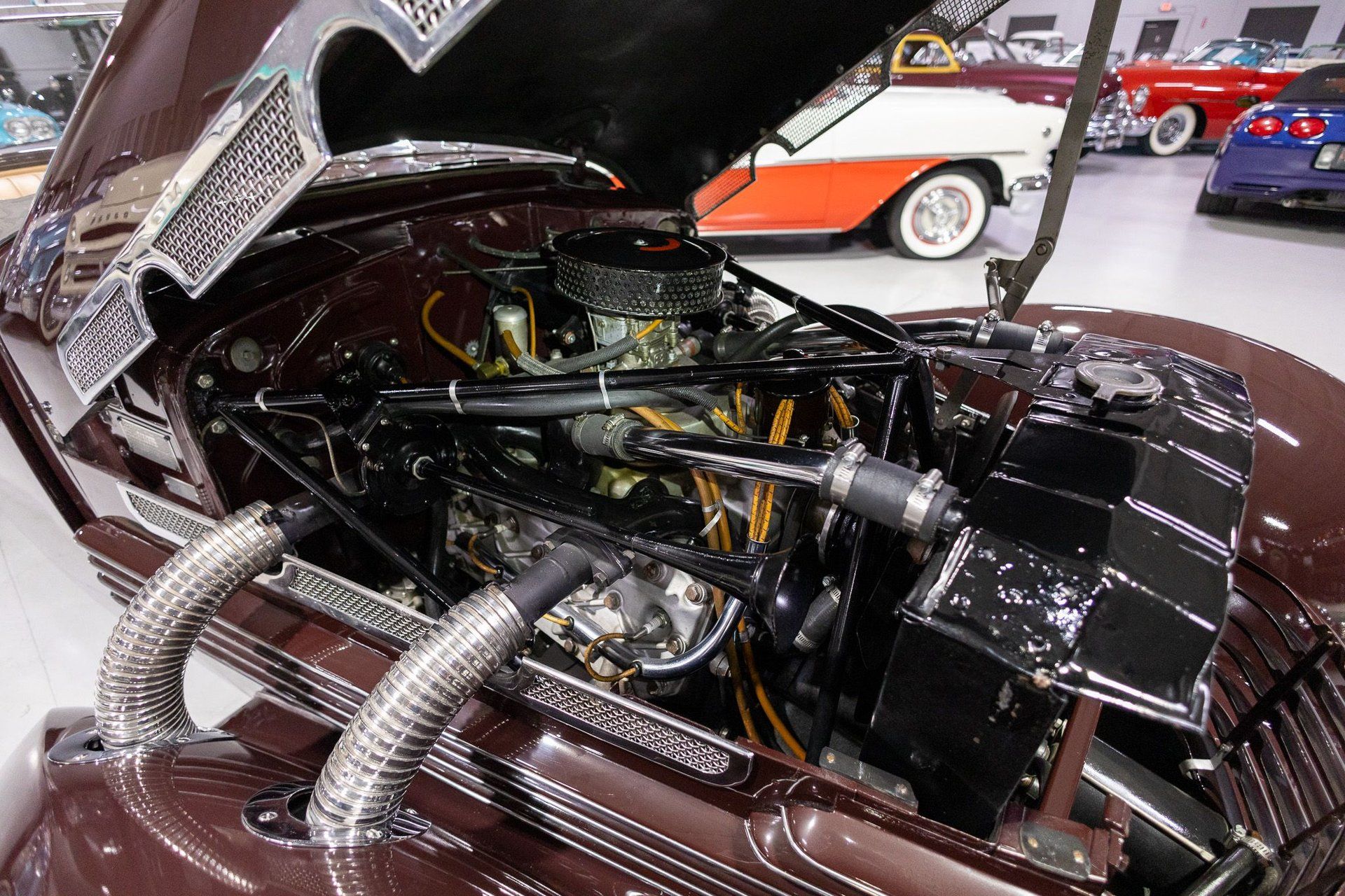 1937 Cord 812 Supercharged "Sportsman" Cabriolet, foto 3