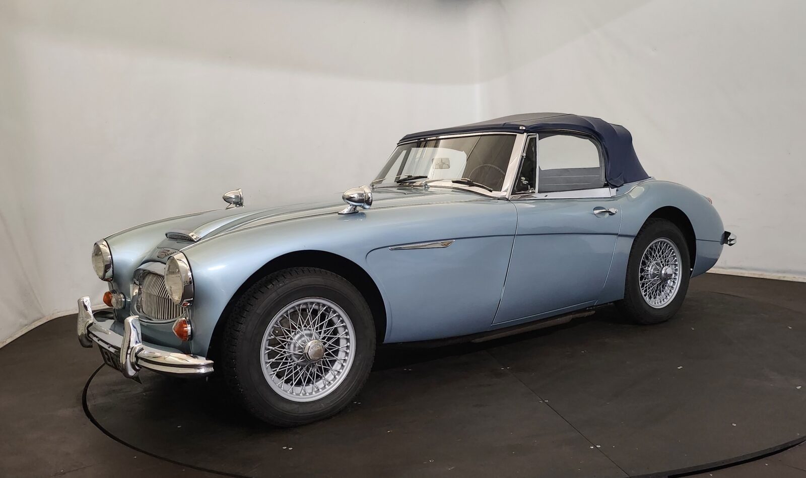 1967 Austin Healey 3000 MK3 BJ8, foto 2