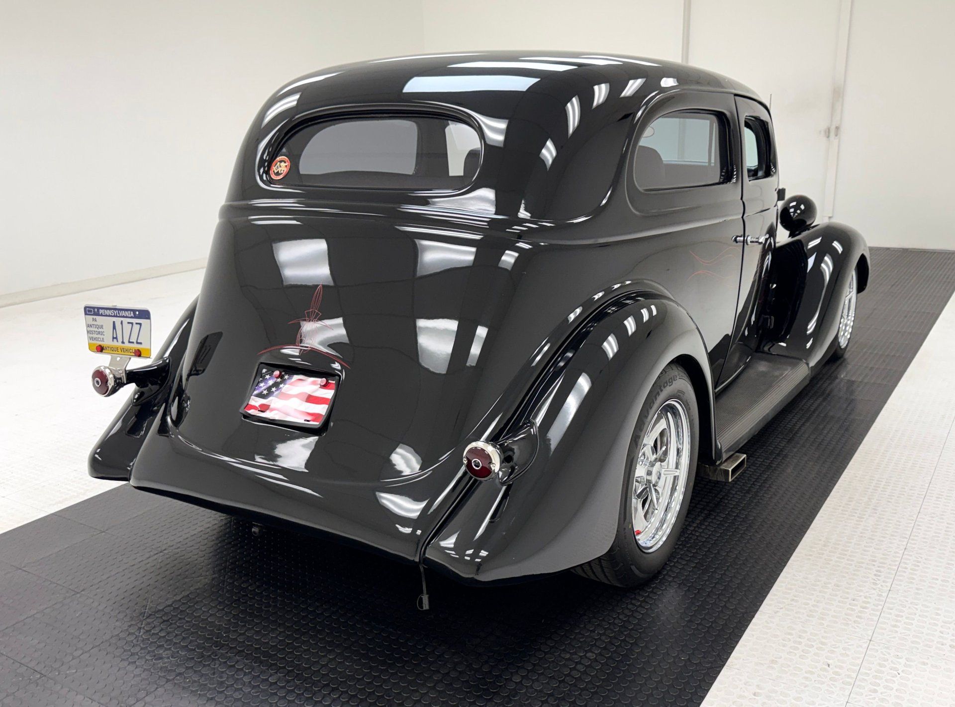 1935 Ford 48 Deluxe Tudor Sedan, foto 5