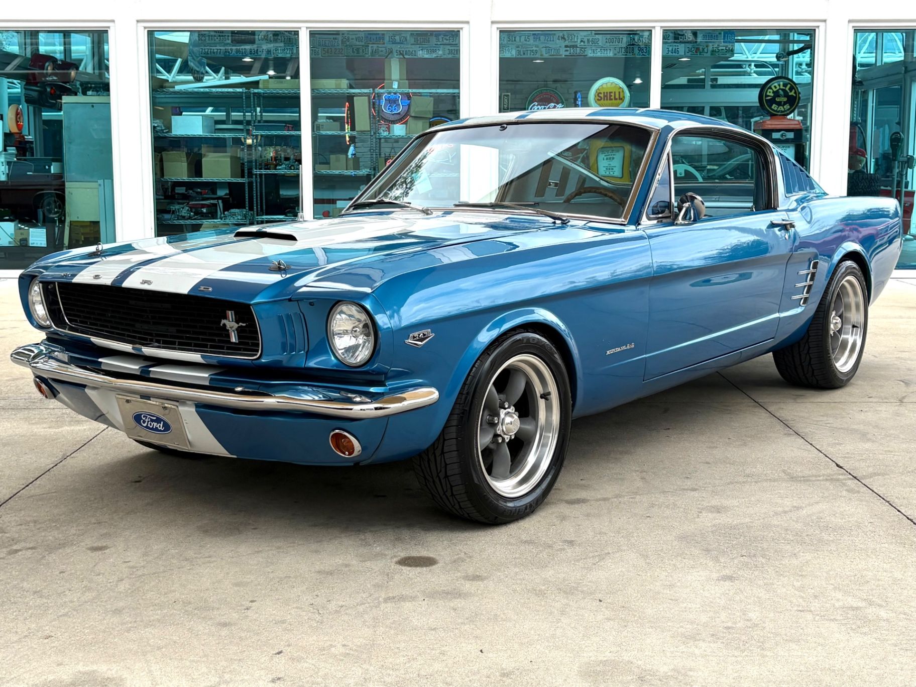1966 Ford Mustang 2+2 Fastback, foto 1