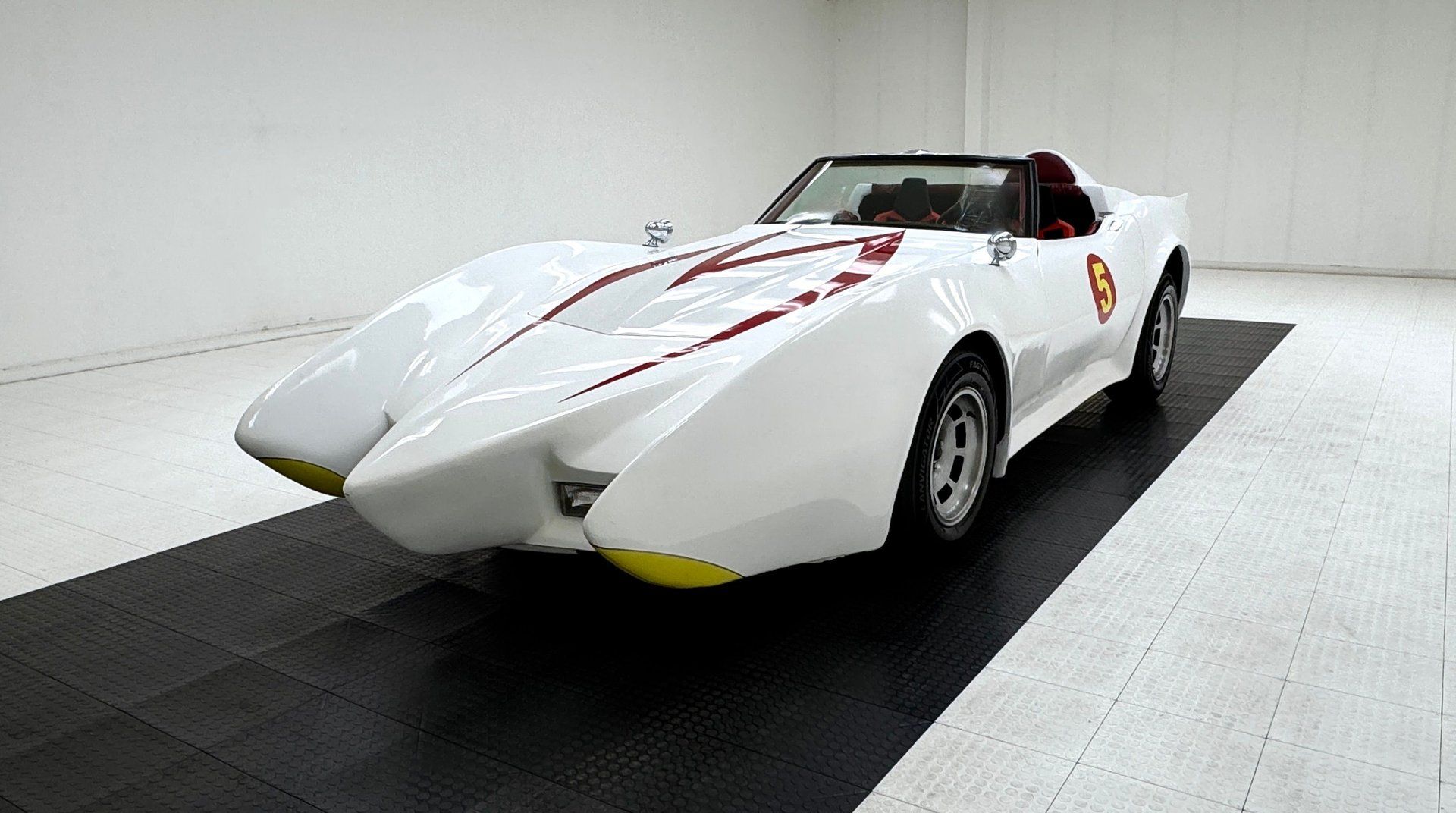 1981 Chevrolet Corvette Convertible Mach 5 Replica, foto 1