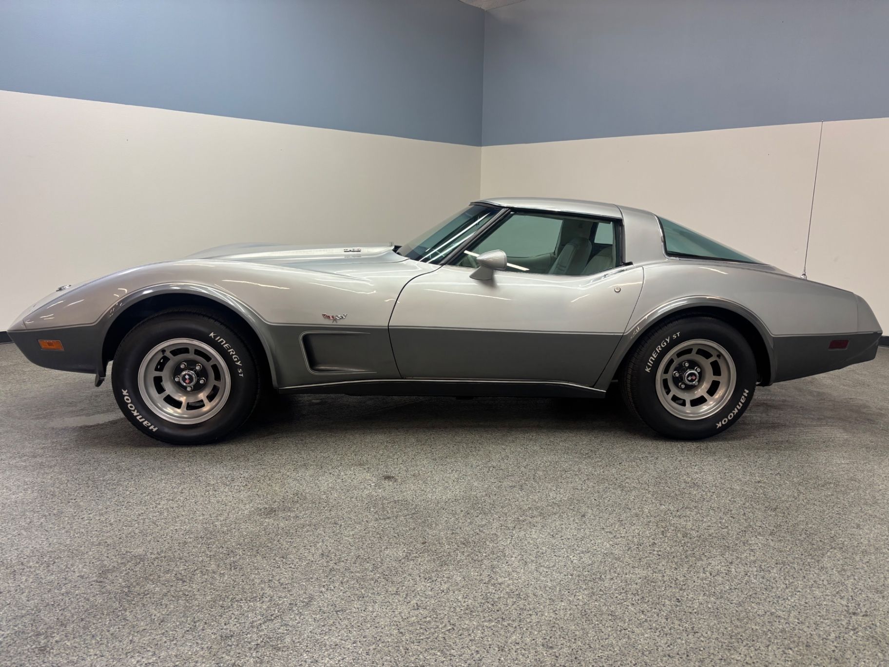 1978 Chevrolet Corvette Silver Anniversary Edition, foto 4